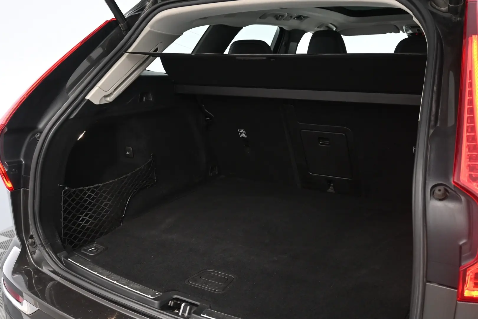 Car Image - 3zHdd65oEoUEbml5llbsC3