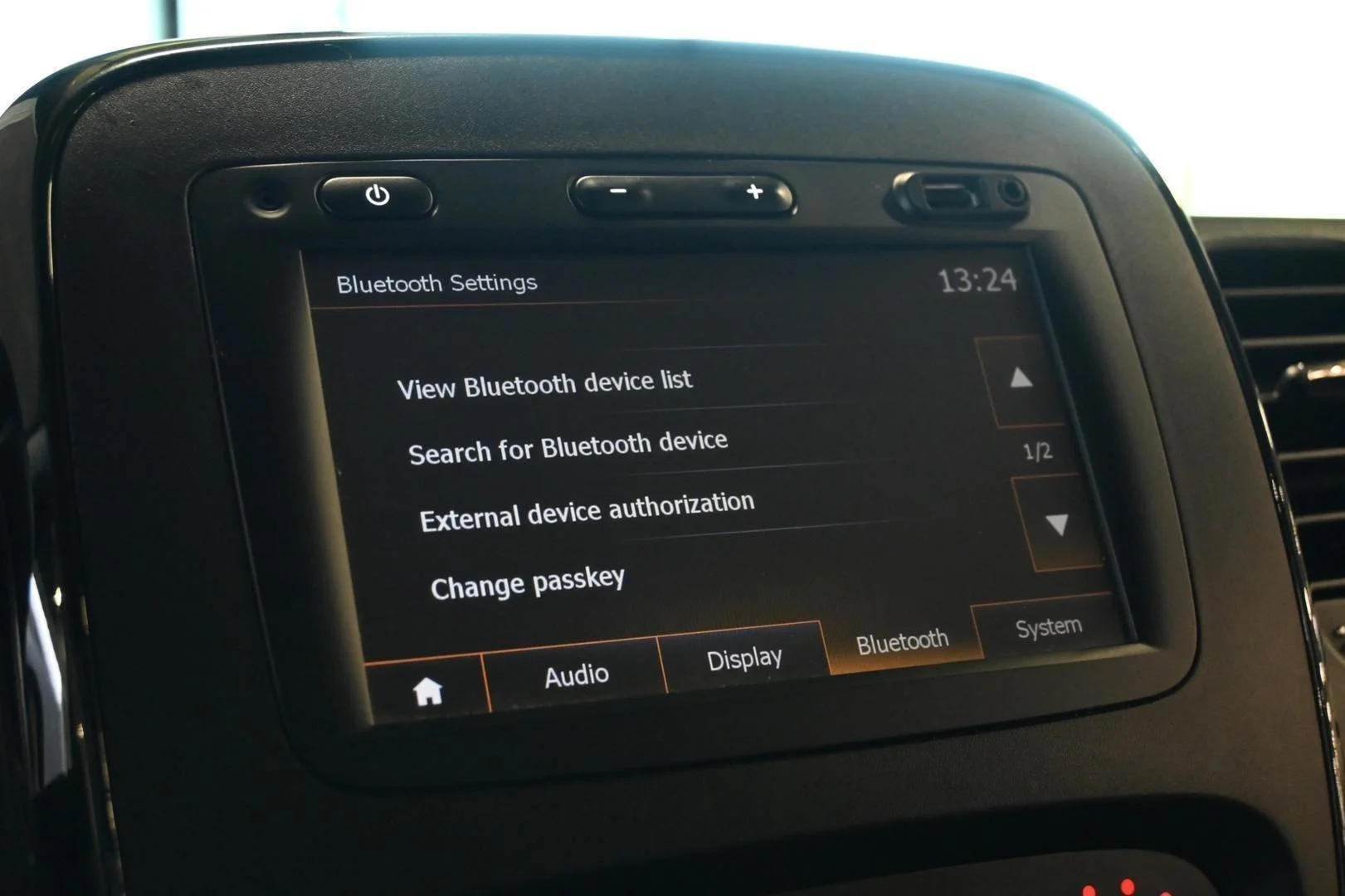 Car Image - 4qhEZQ710CPyITQjn7afU1