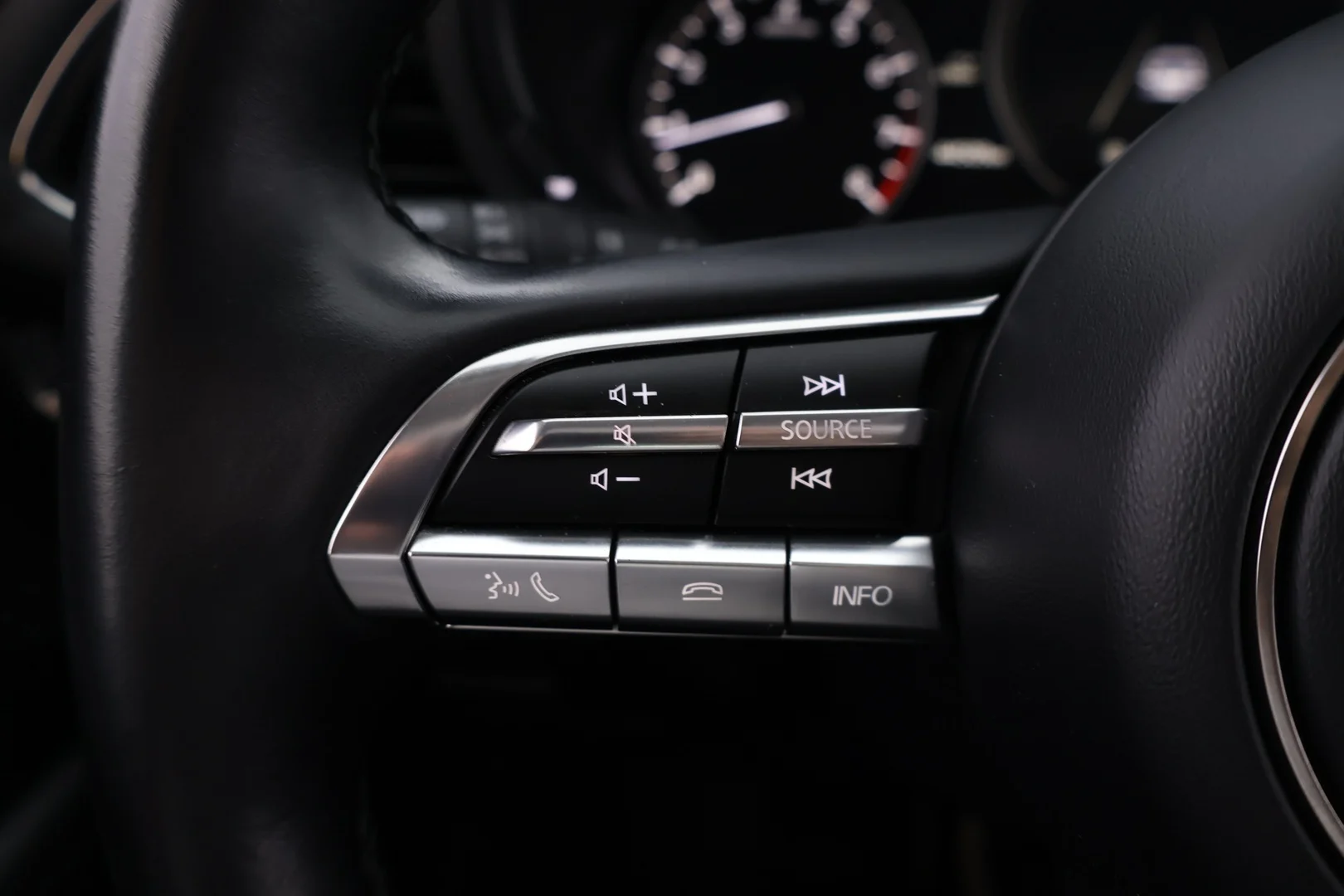 Car Image - 30sGwx67E38QK8cbQqm8Mm