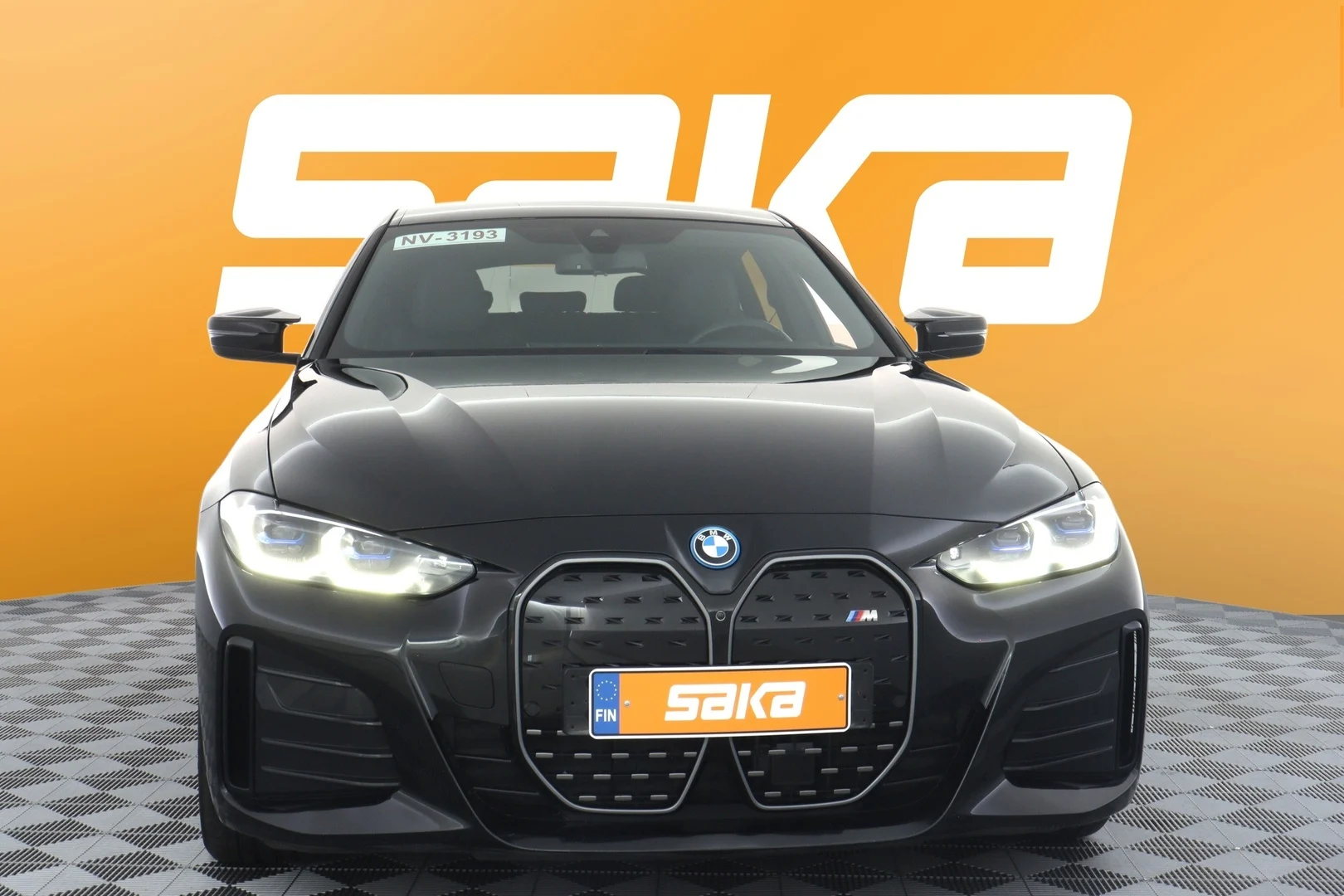 Car Image - 3Kw1sGa2axSiG3zBMtyQlR