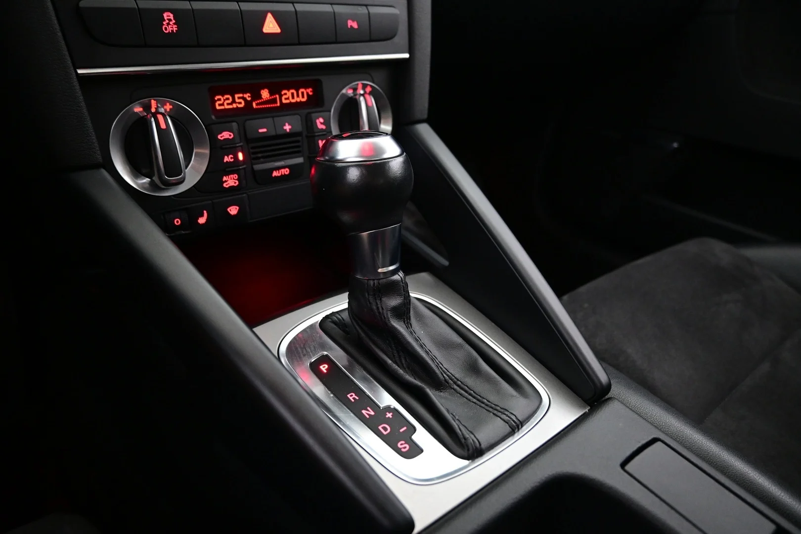 Car Image - 3mRqUUCPWHdXG27a5SXp07
