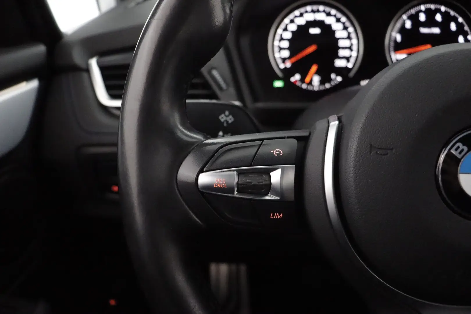 Car Image - 6VKktYSV7ZhGqmeVr3u9y8