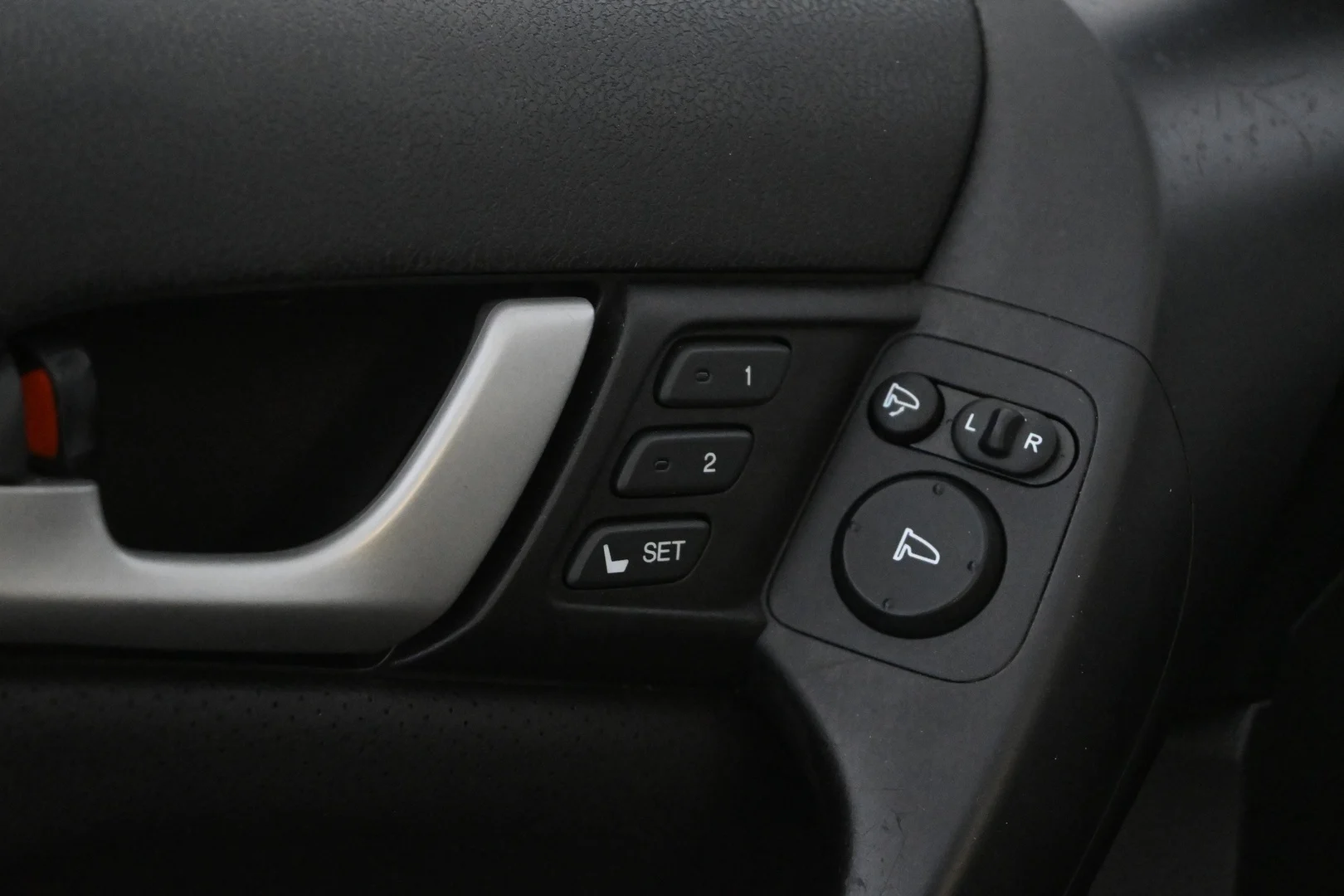 Car Image - 4k7NB2Cdi5NvYmyvvypPX8