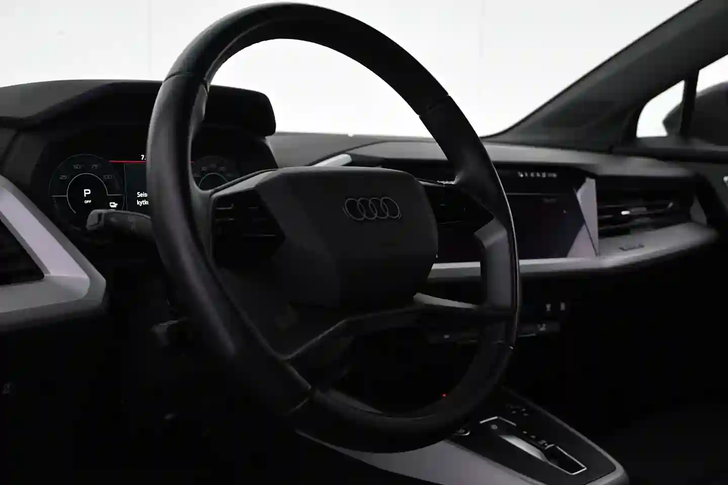 Car Image - 1lfbnyy9TjBaC5UTyFuyGm