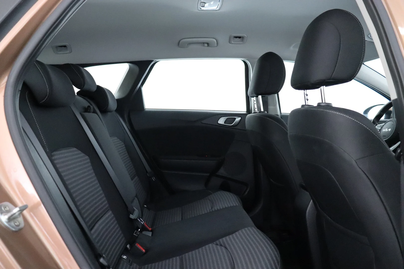 Car Image - 3lmCQnTHmW0NwpyDjke3ki