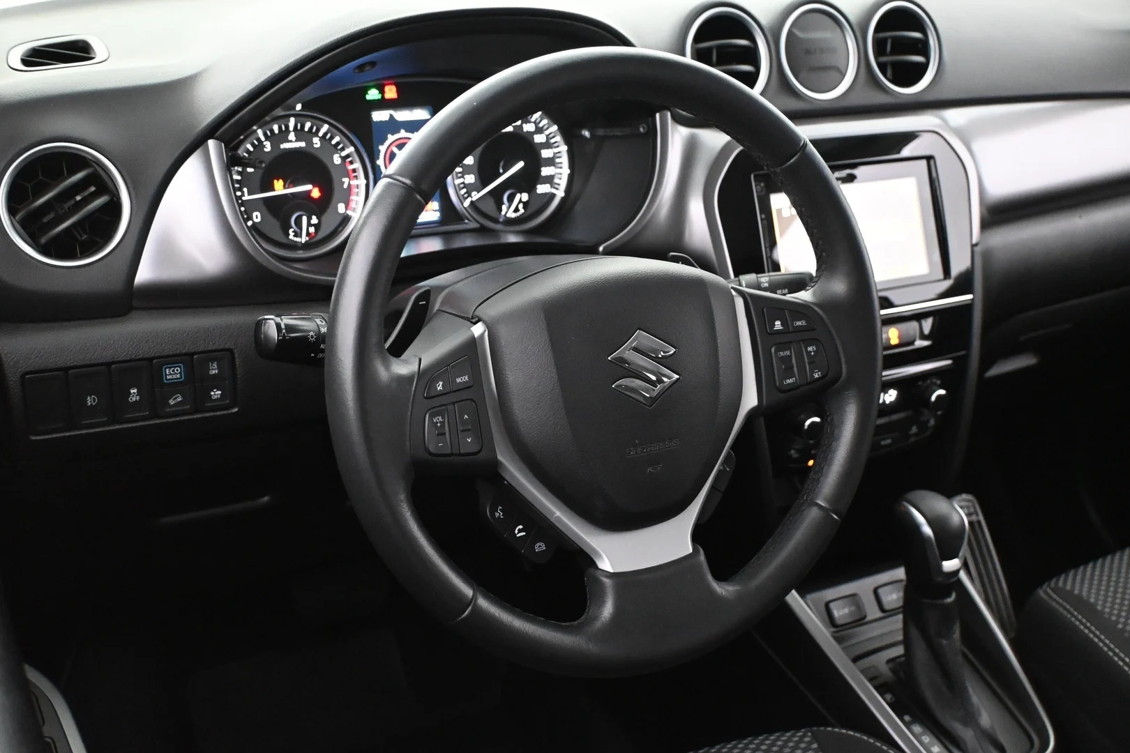 Car Image - 4Un9fpXmKtHVXAj8uBvD0C