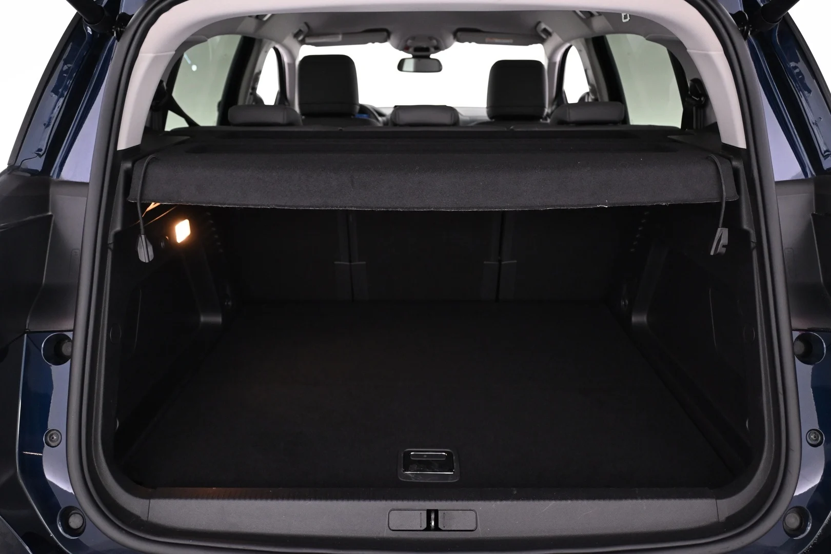 Car Image - 60DMMFqkjCxT53i5zFODy9
