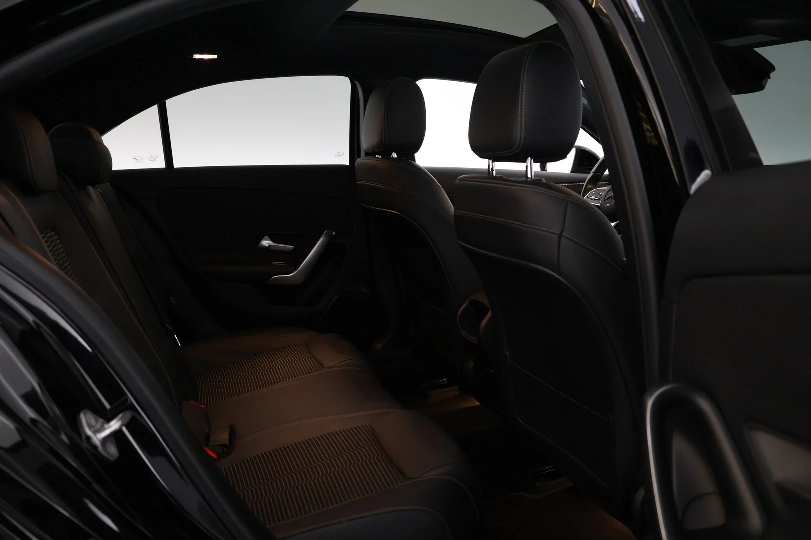 Car Image - 1w75uiO0h6Shs0hRyfbB4A