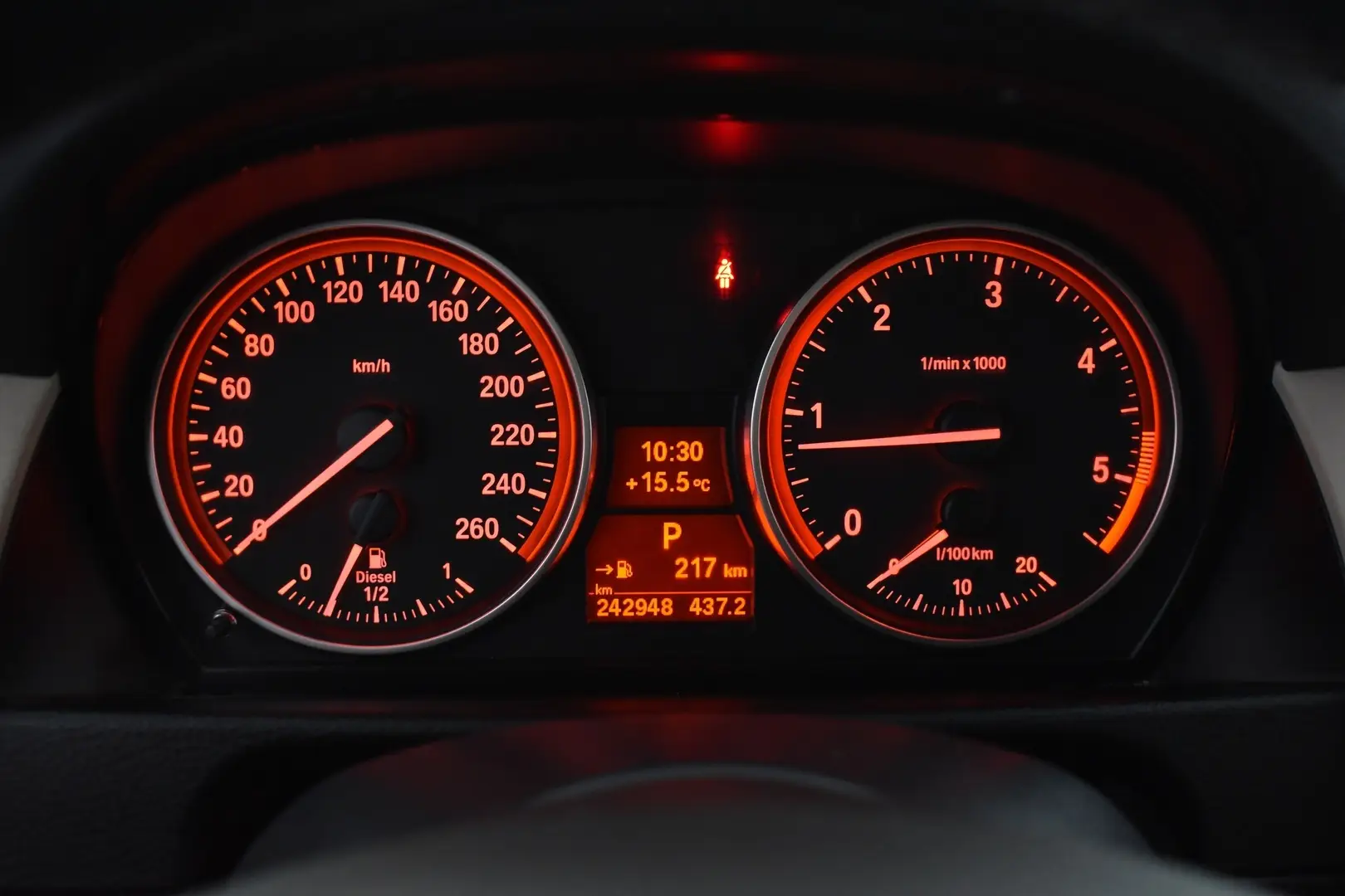 Car Image - 6J7xgldkjhVKfdQTI8ELRd