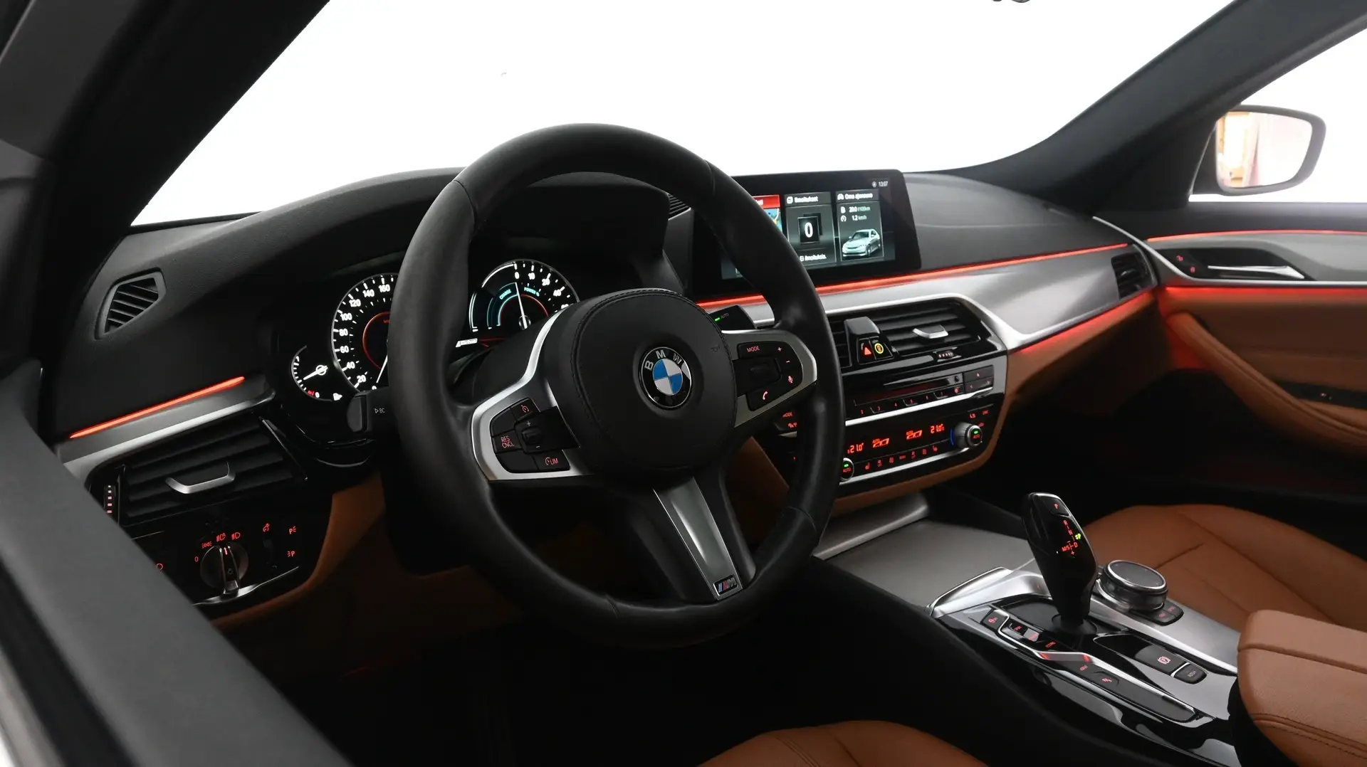 Car Image - 3qSy17TY4WUbfEagtE2UxC
