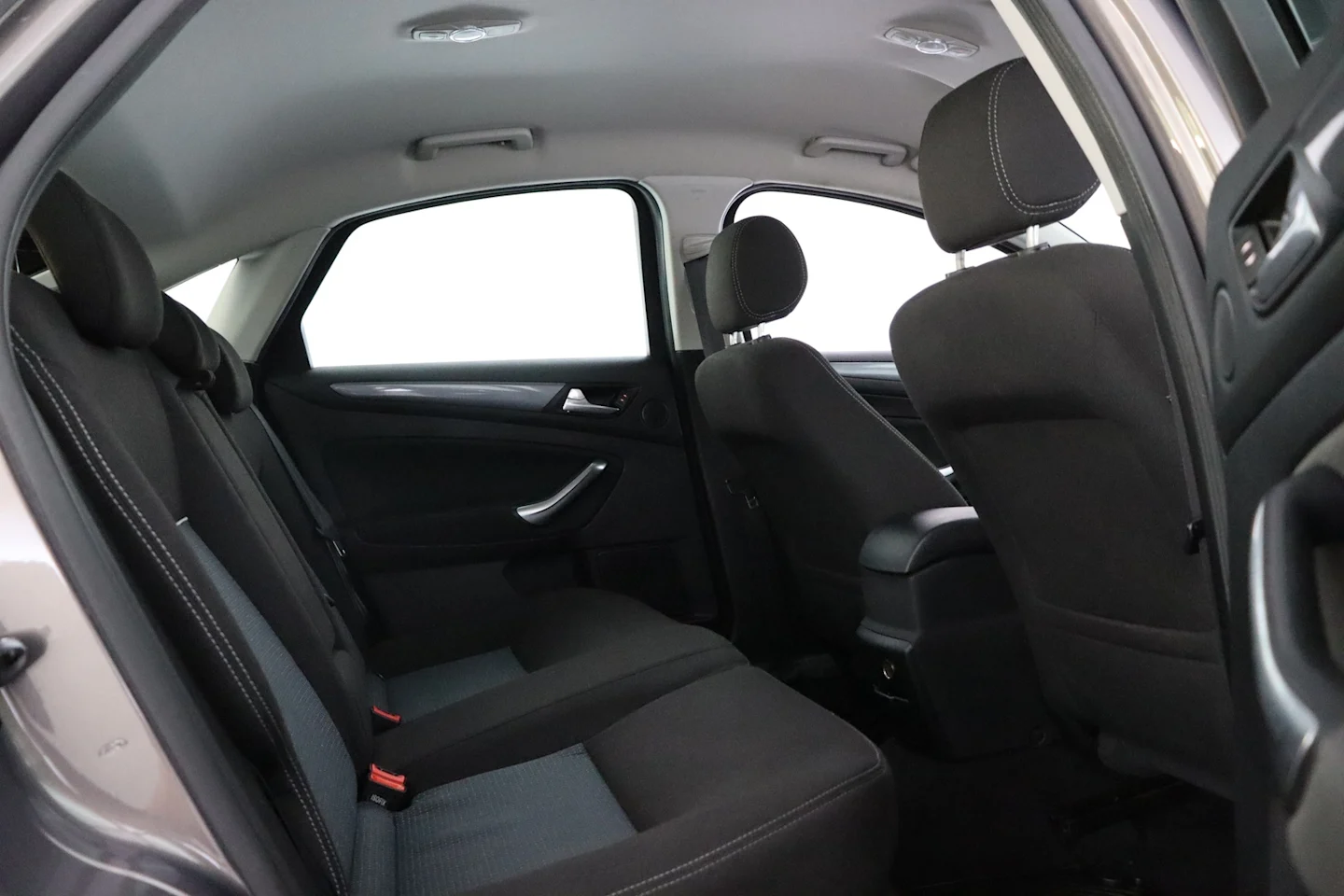 Car Image - 5aG5eIgEw4d4f2VwfNwZgm