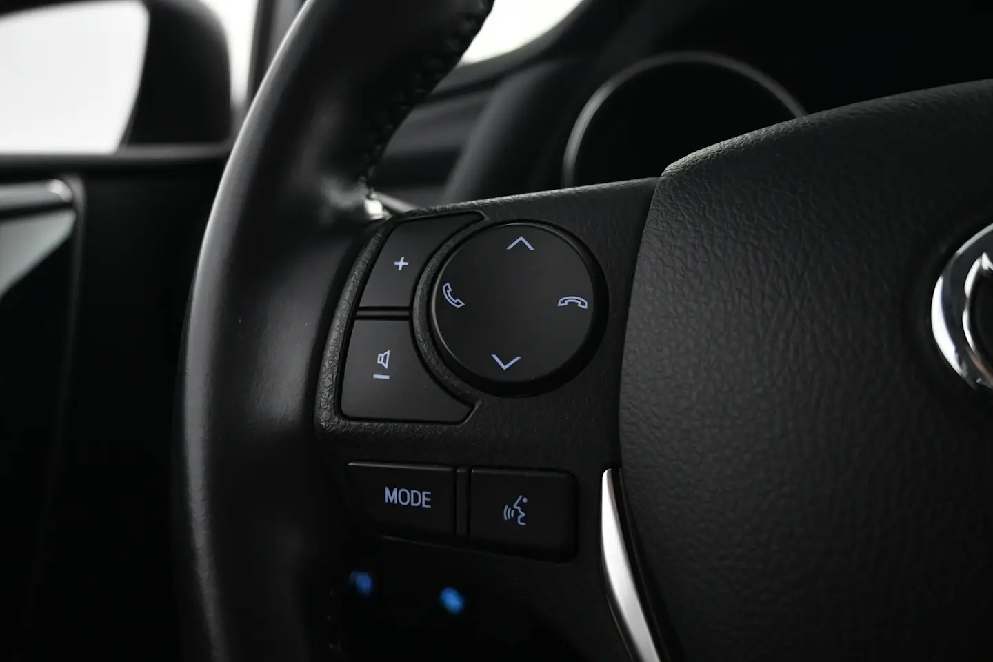 Car Image - 1YJoG7vlChOuRUp4UGqs9