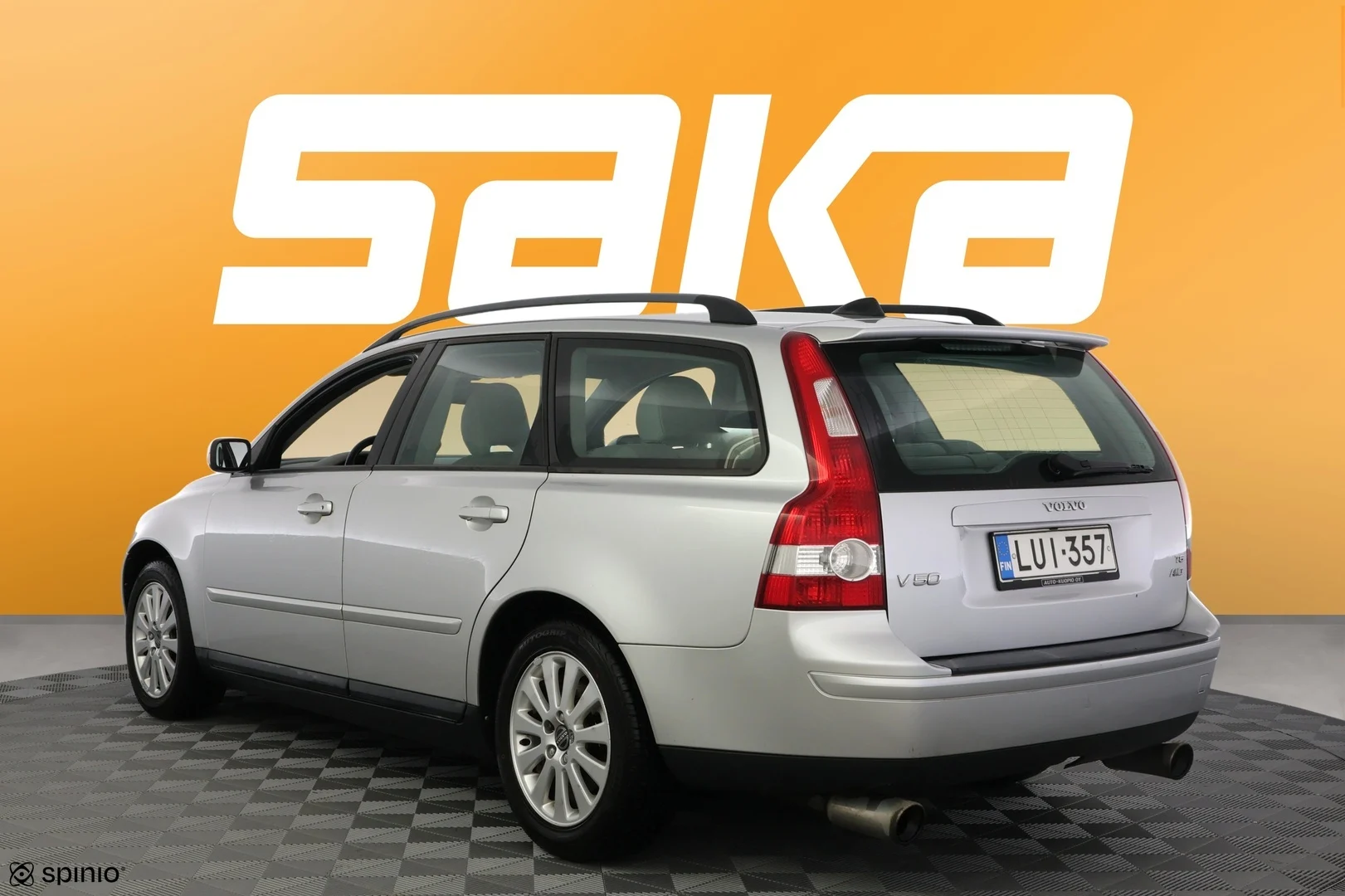 Car Image - 74ZtFqgHEAoKGPhB5L1fy6