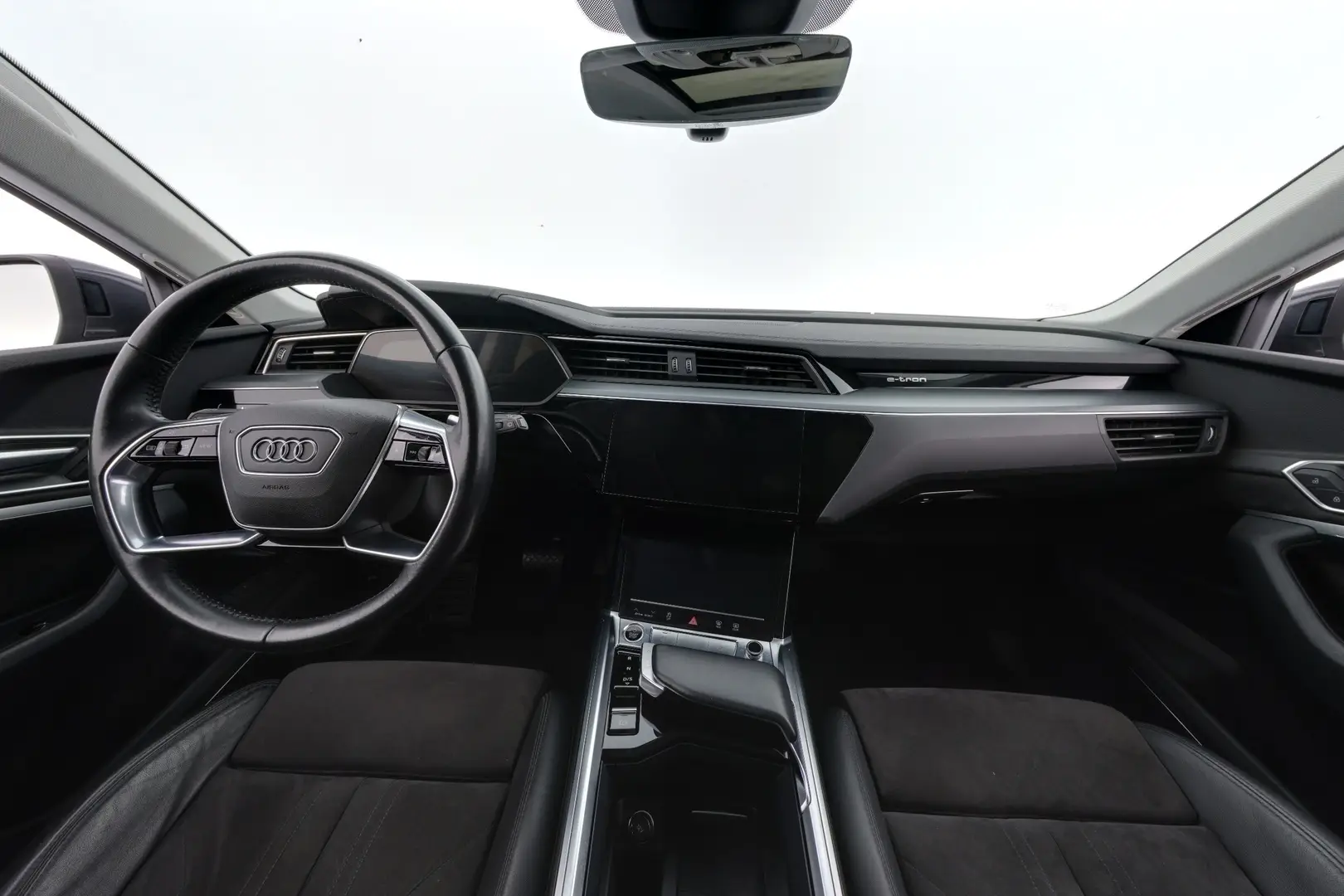 Car Image - 6DFvc1lenfZGLlC8vauThC