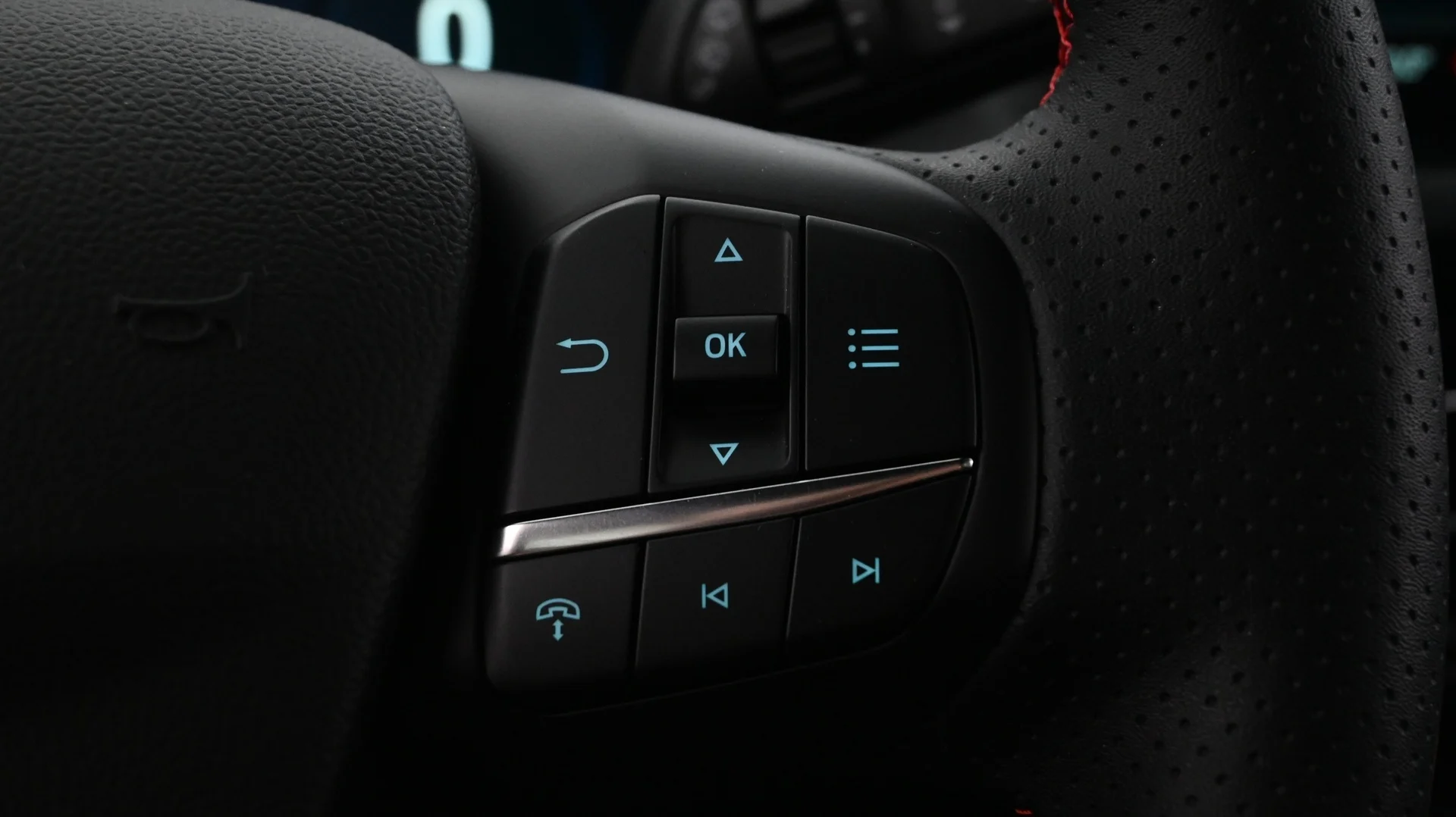Car Image - 2UpR2OqqOpbKOykeajKRKZ