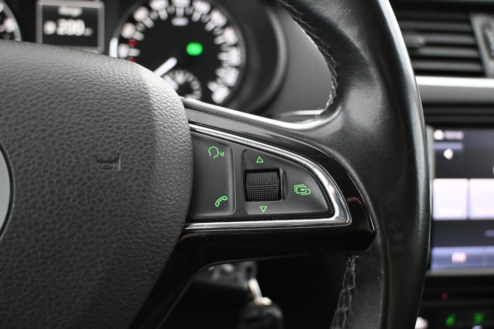 Car Image - 5MAbh9qPwFxQEQFQnXCrOO