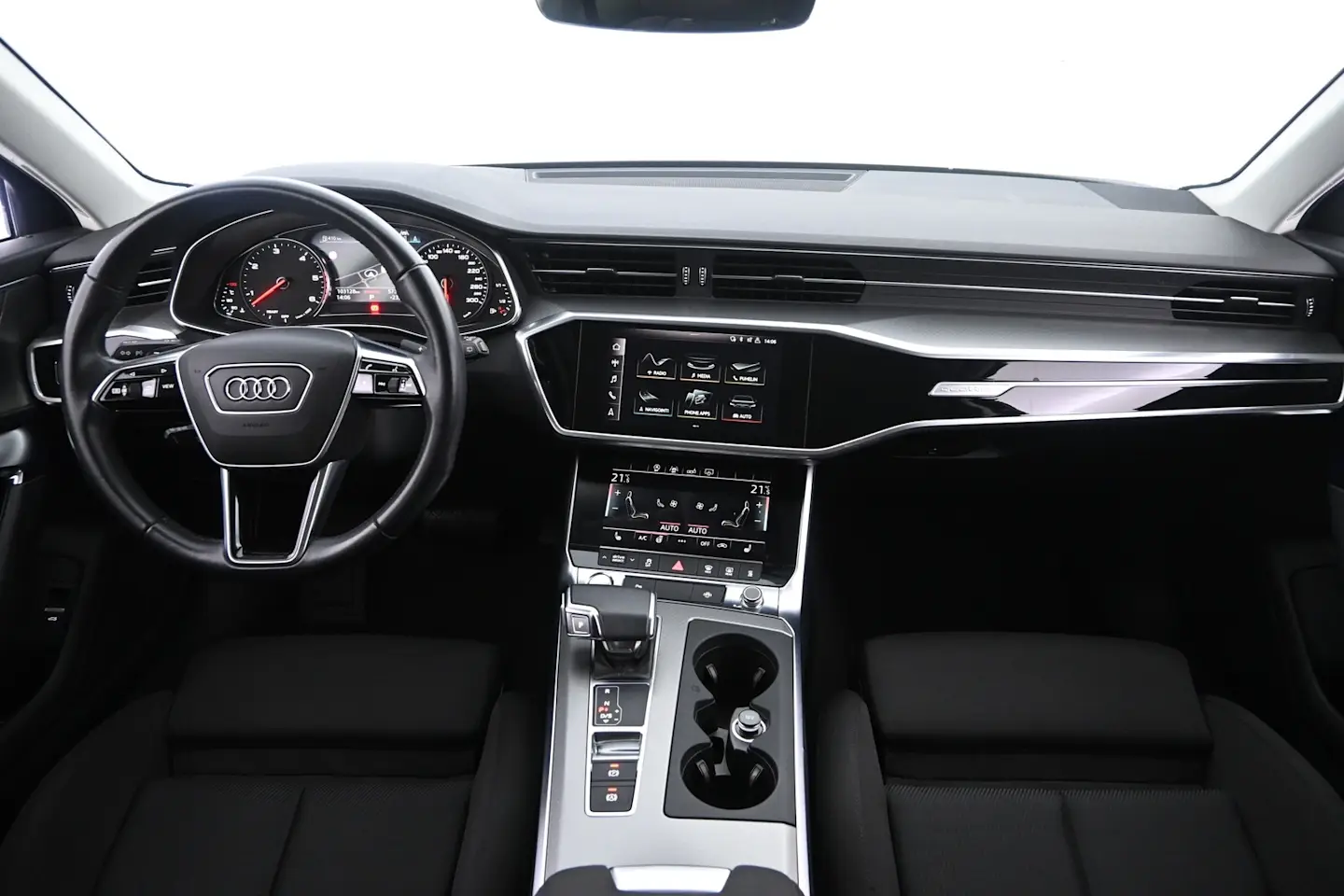 Car Image - 5dnJBPd3tD1xa3XuLfCe4i