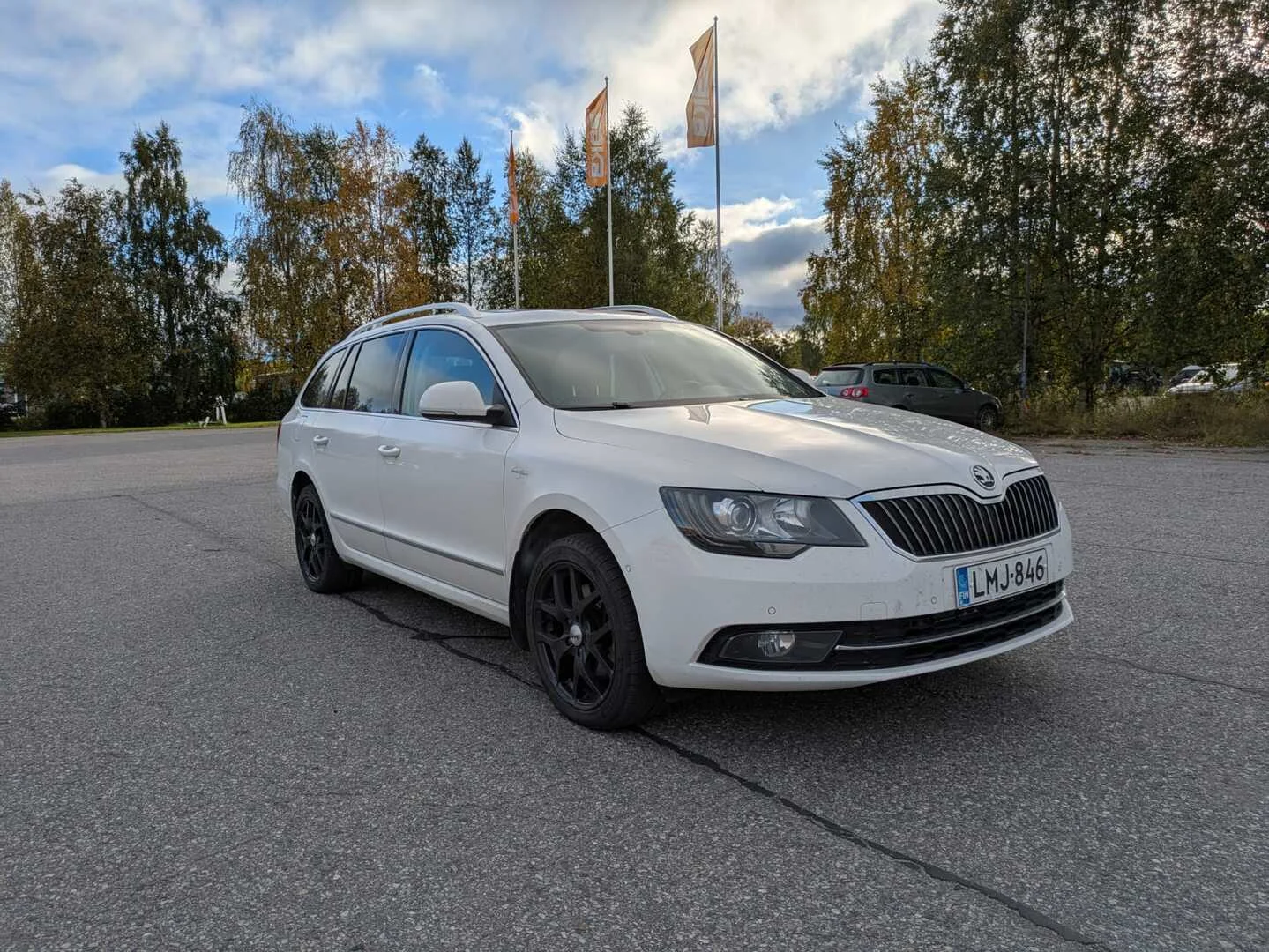 Car Image - 365WyoN4JwXkCKXYop6EzW