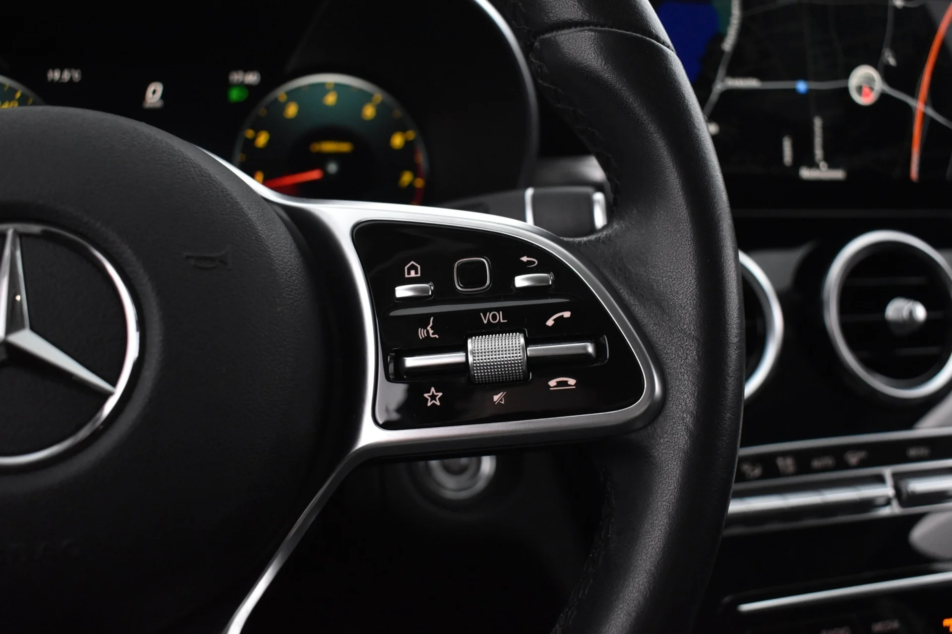 Car Image - 7jiUJKN0ChAty6qFHIT75j