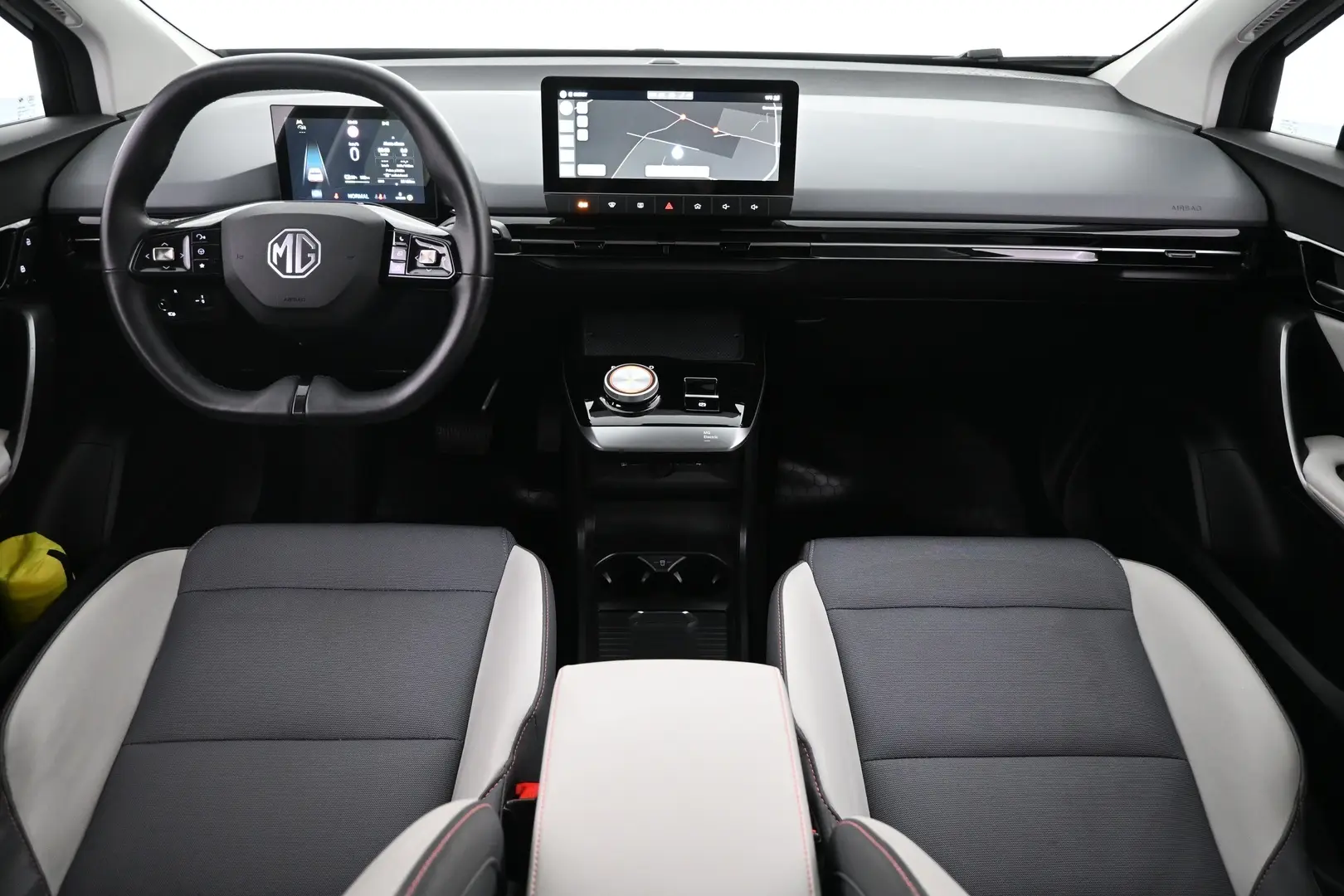 Car Image - 635CdP4g9P2YMsTi0vEu9v