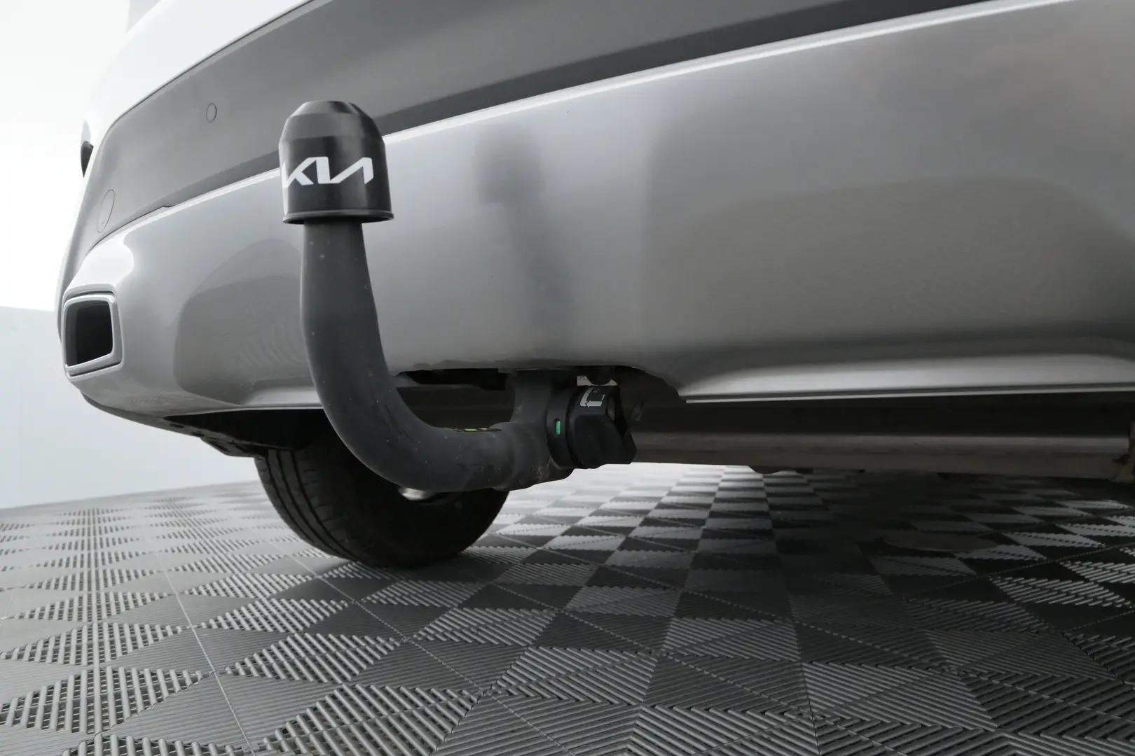 Car Image - 1J2ak7NvMGh4XkfnKpQIK5