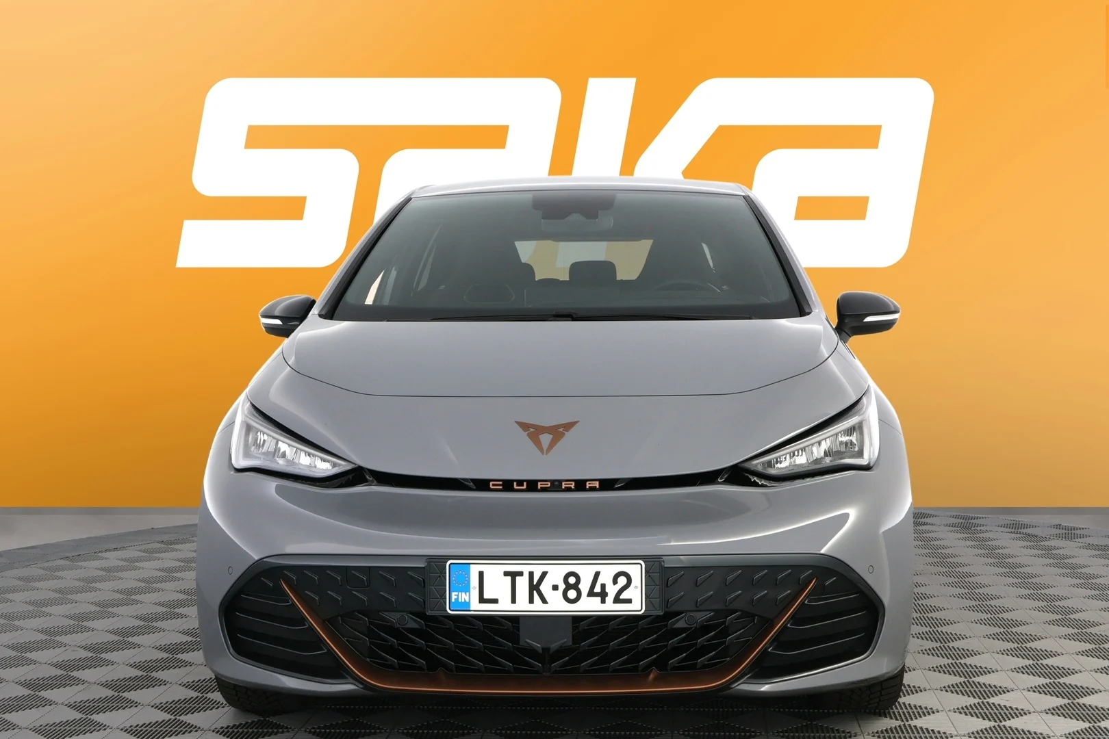 Car Image - 2RqFnVIiqQS1qx4tLwz20S