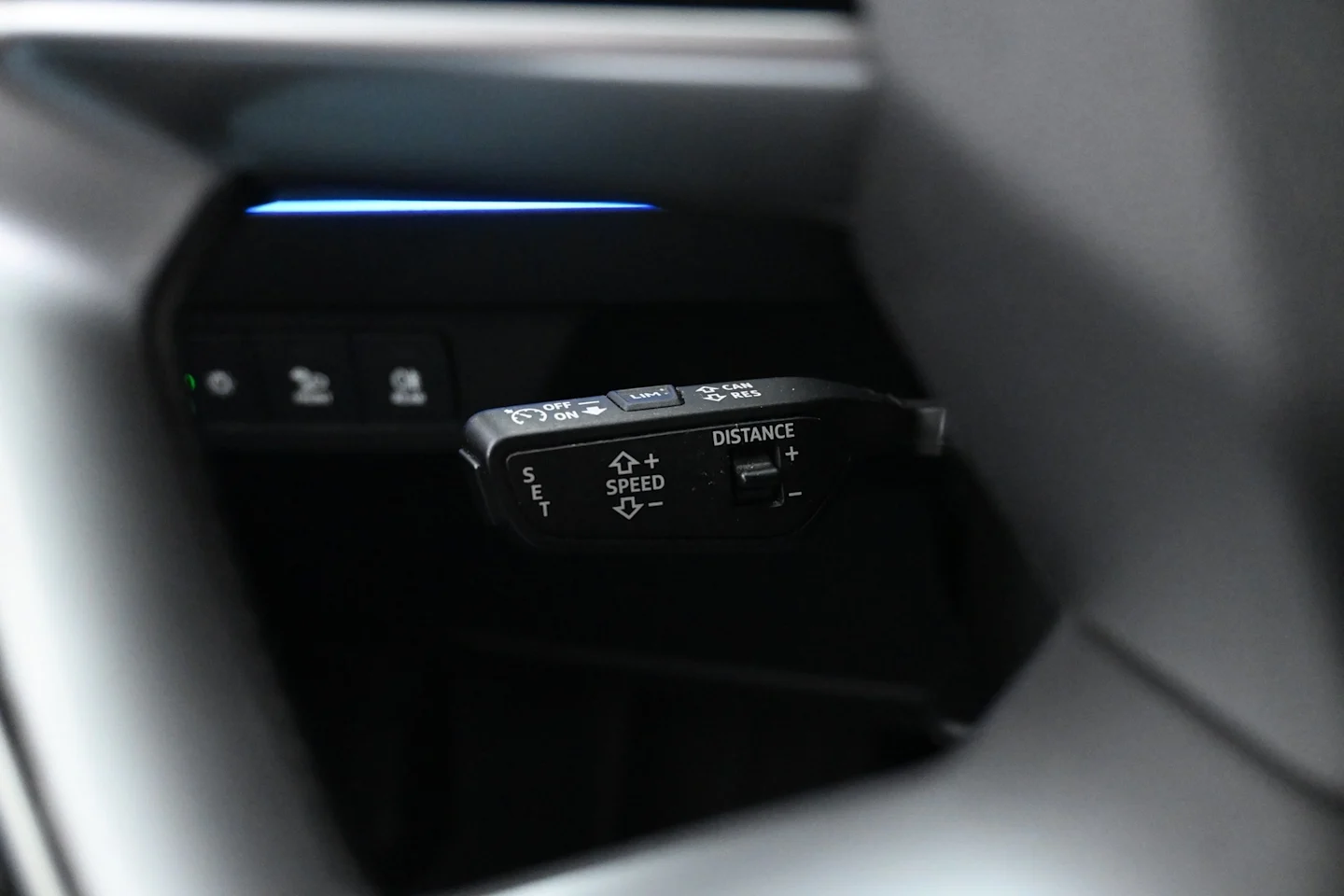 Car Image - 6bKoh3k4skyUQ66rwybBYj