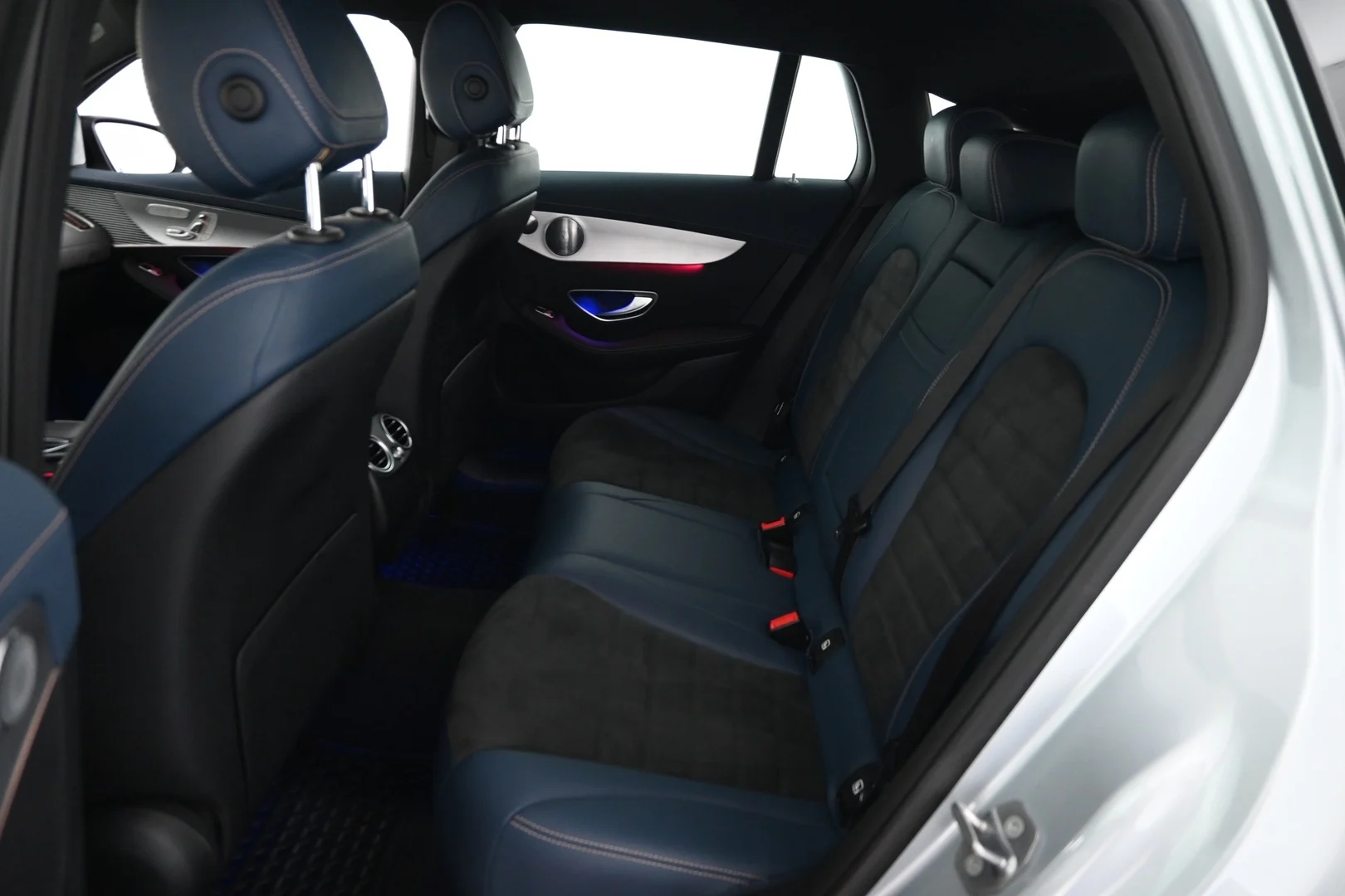 Car Image - 7bblVqYBzELU61S7hTPweY