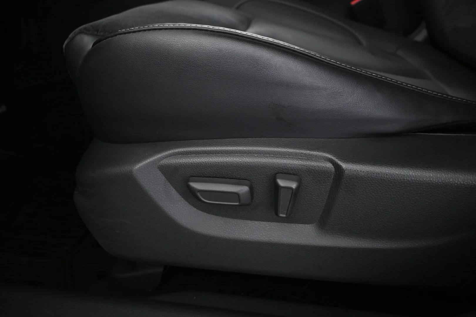 Car Image - kCvch88ydl8gSBHfjExyr