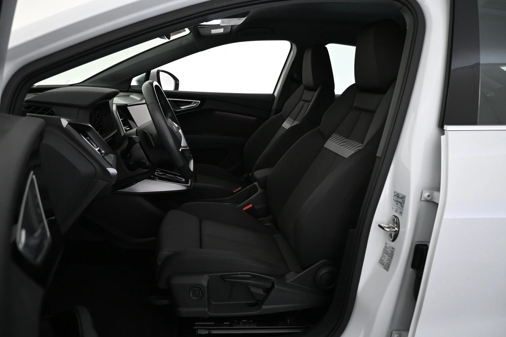 Car Image - 7oVh2GS4JOL3mwh0xbJeWg