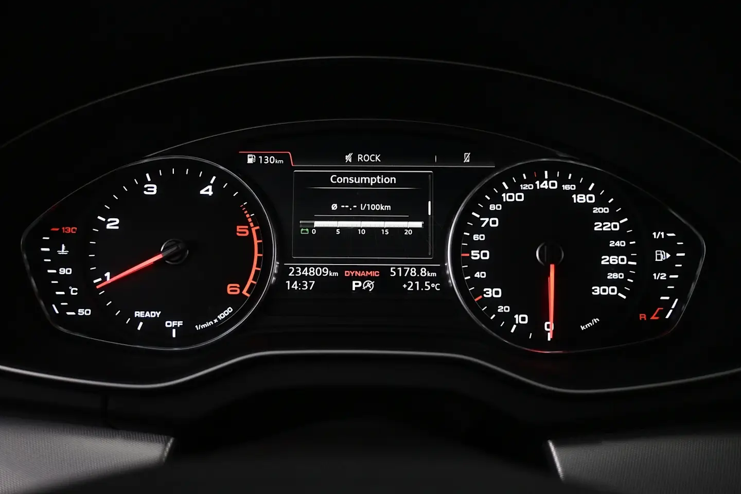 Car Image - 5XfgLplBDvUcwVub8q5bJD