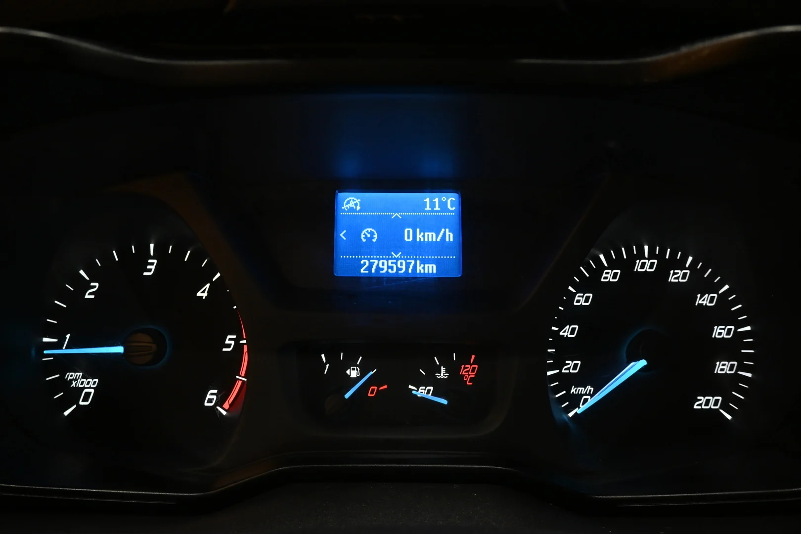 Car Image - 2QSTHlYFLBeonwFFV2Heqm