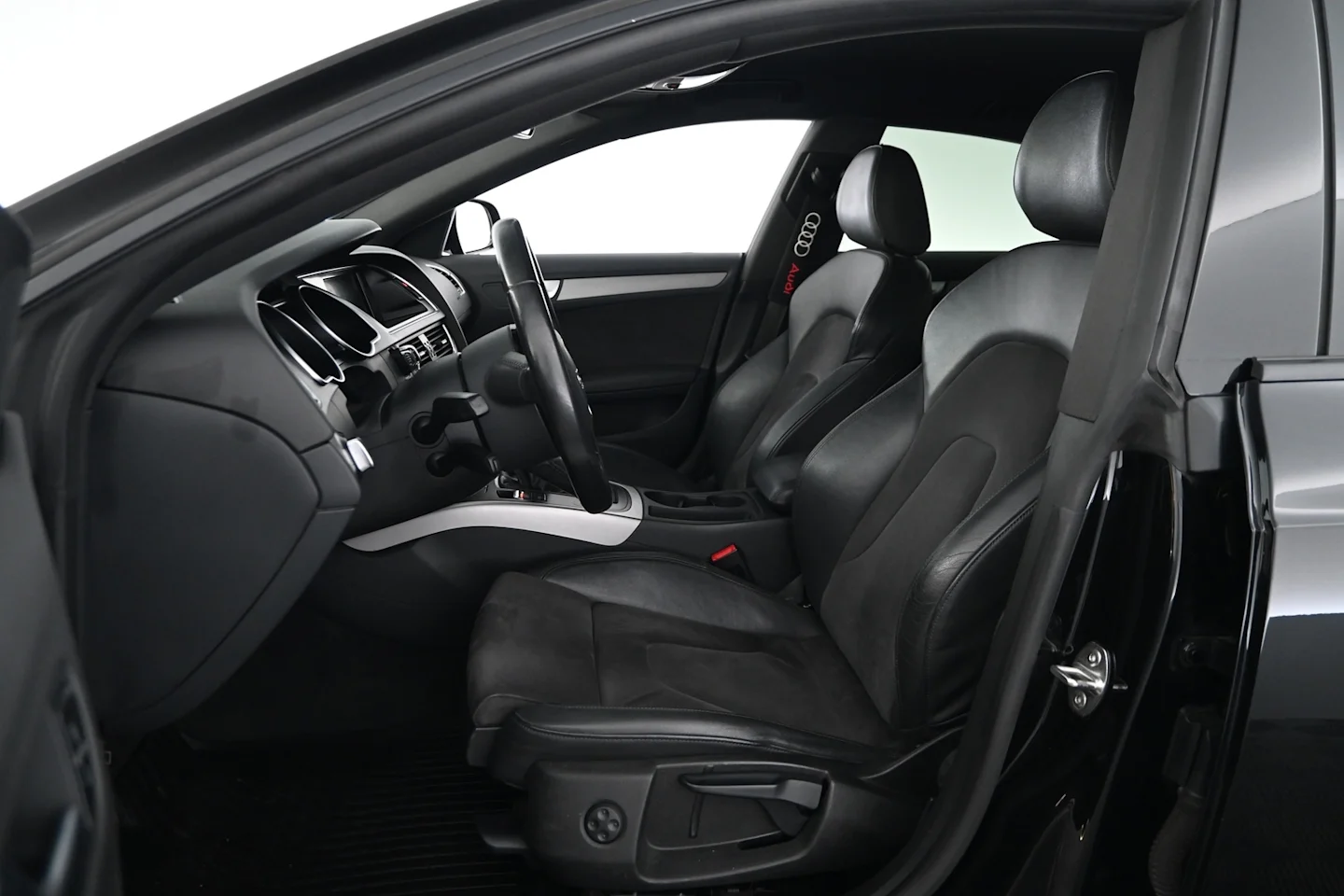 Car Image - 7KTiwod0CILnbFhfe3of72