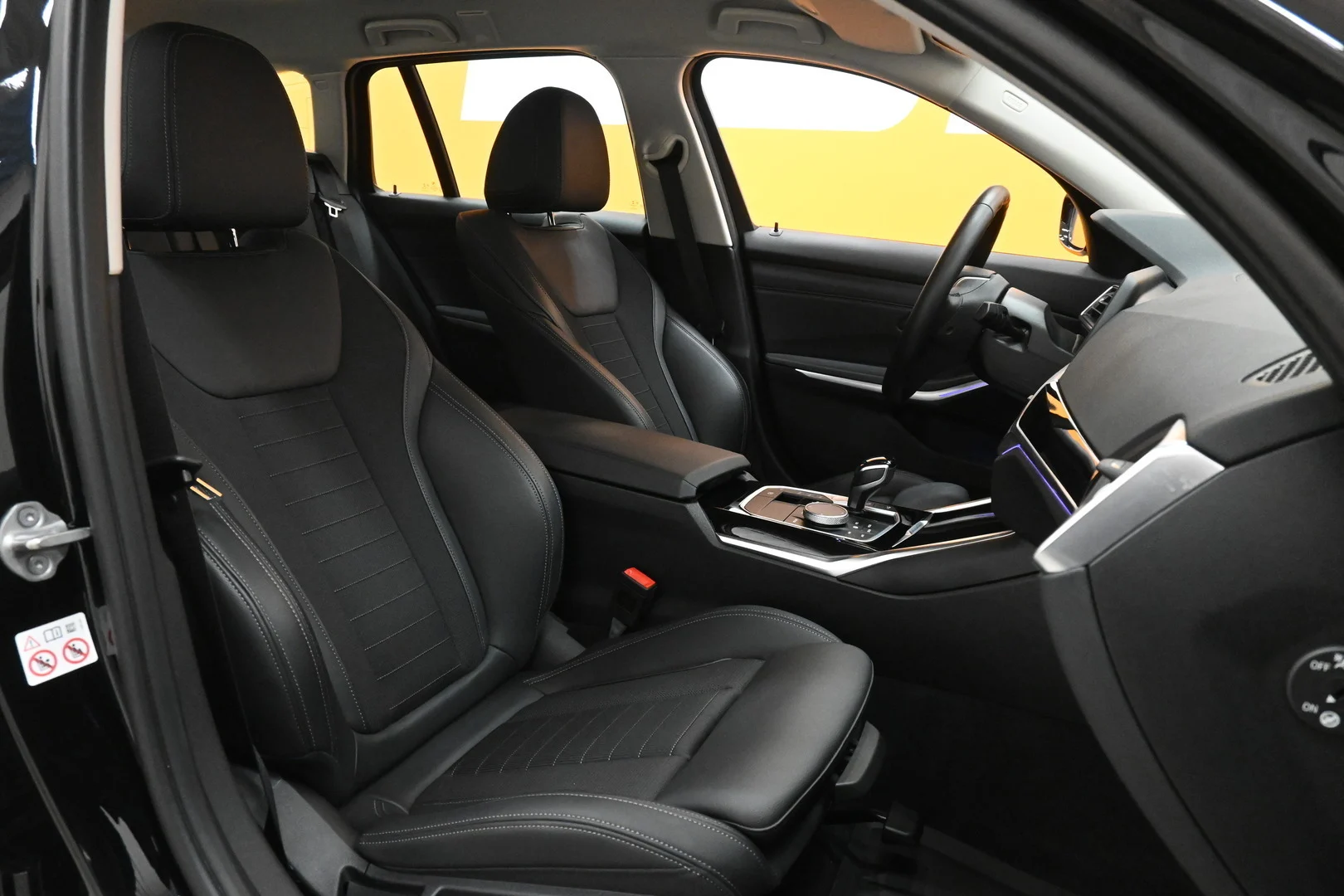 Car Image - 4cj2S0P4iR1TrDtC397jc8