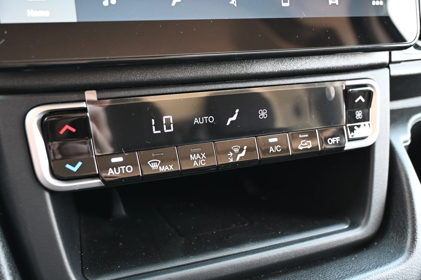 Car Image - 79rEFhk3je4C4ClXIVdIFd