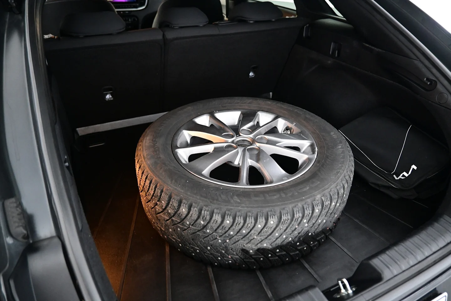 Car Image - 1afBniKKkVOUEPQ3G2tUGa