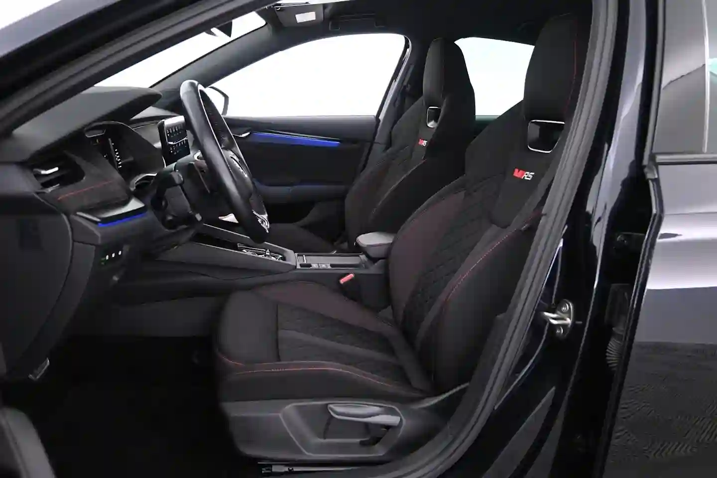 Car Image - 3XbvpLaQl23o3zrqJlwV2q