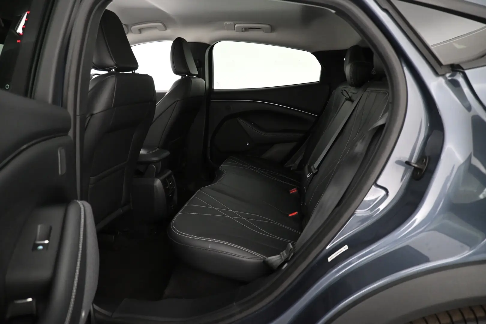 Car Image - 6mFM6Qmv7PLwhsI9PAZOq9
