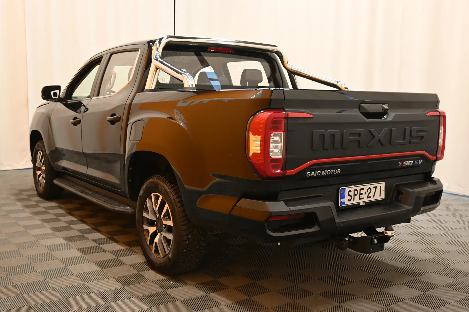 Car Image - 5flro51kqocVG7eBpo1waQ