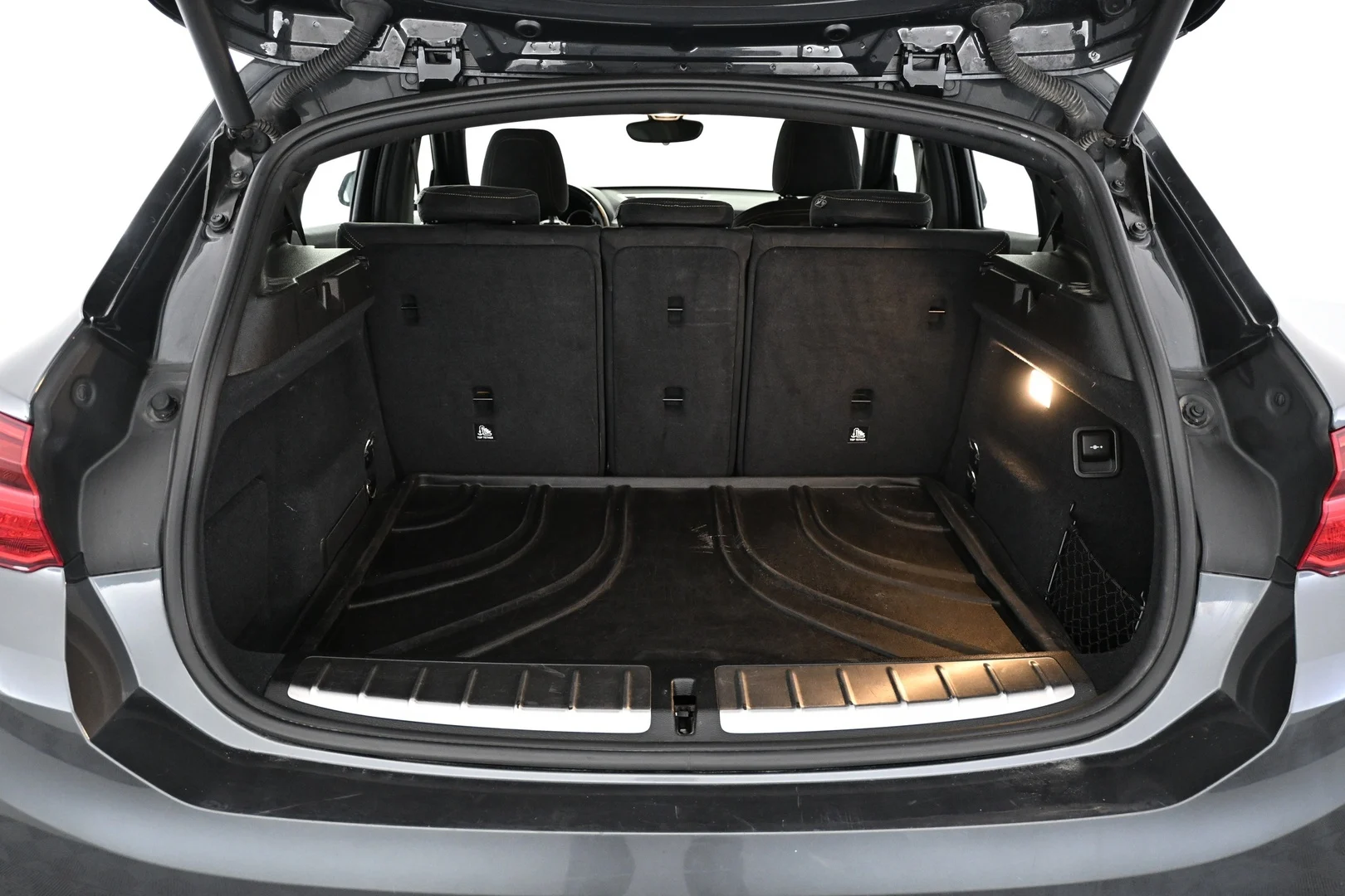 Car Image - KMLe0rxw3n0aFrmOKxadR