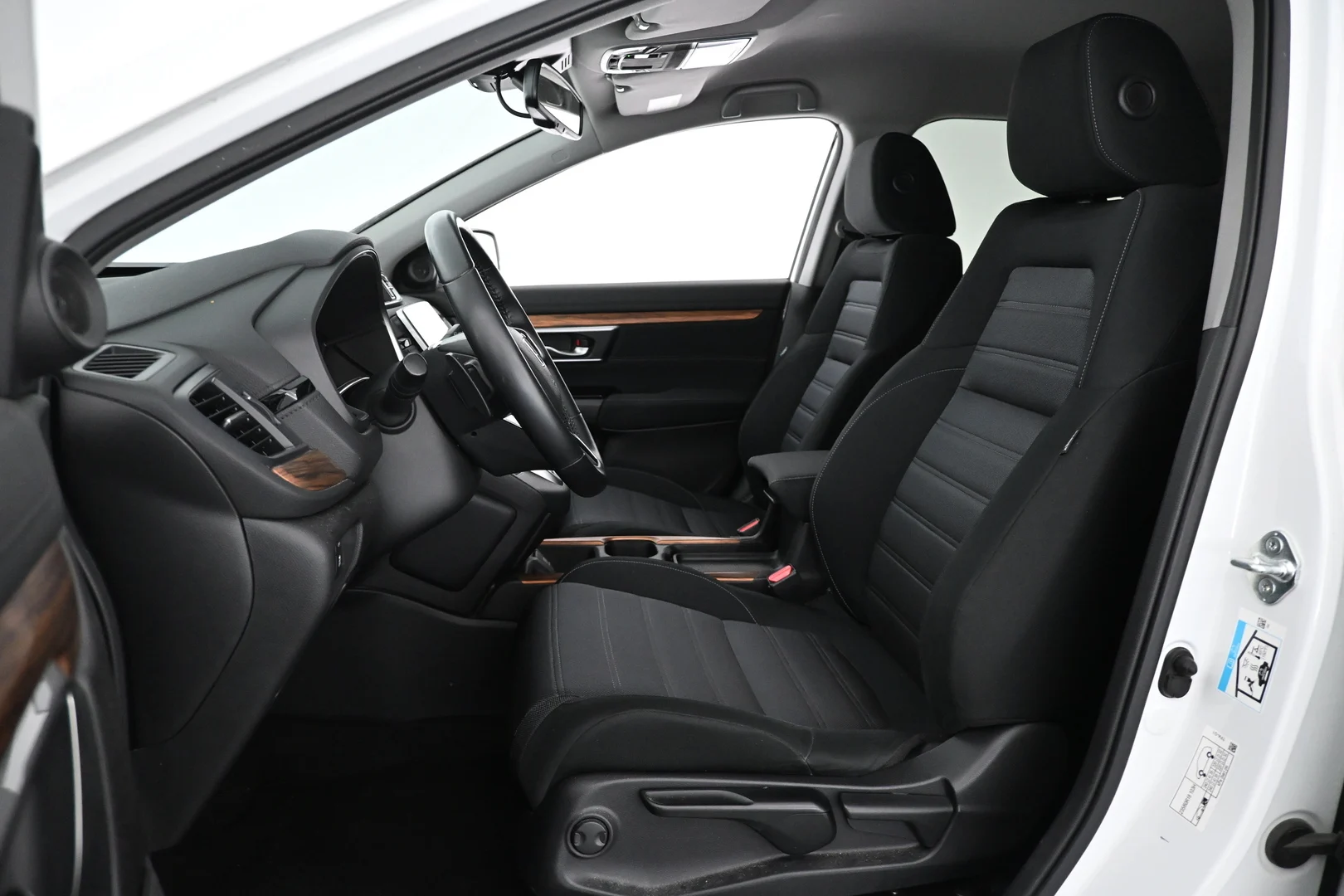 Car Image - 4B2s942IgktWgNc782bD7X