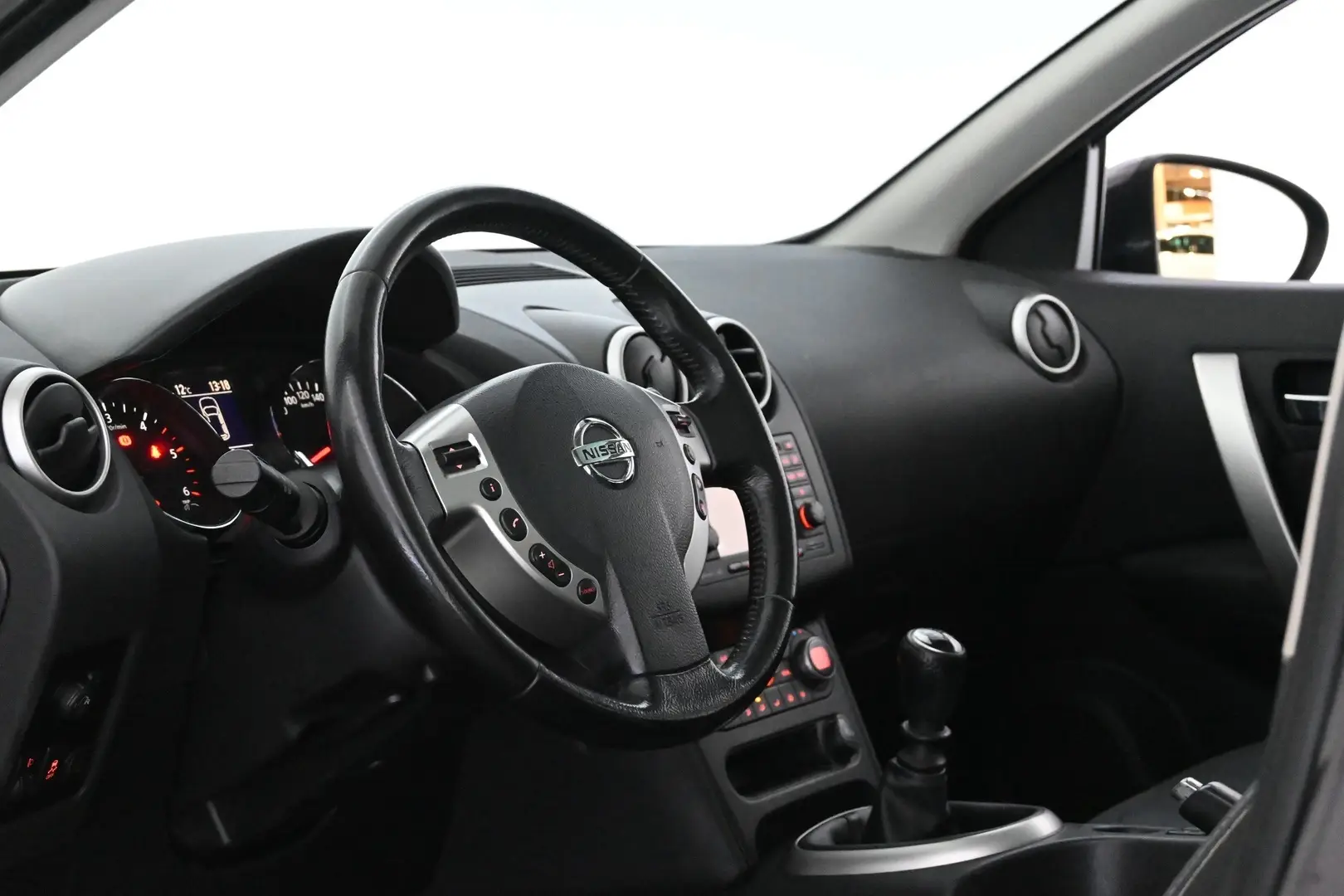 Car Image - 2thabxnbaVmriQvTYjbE8w