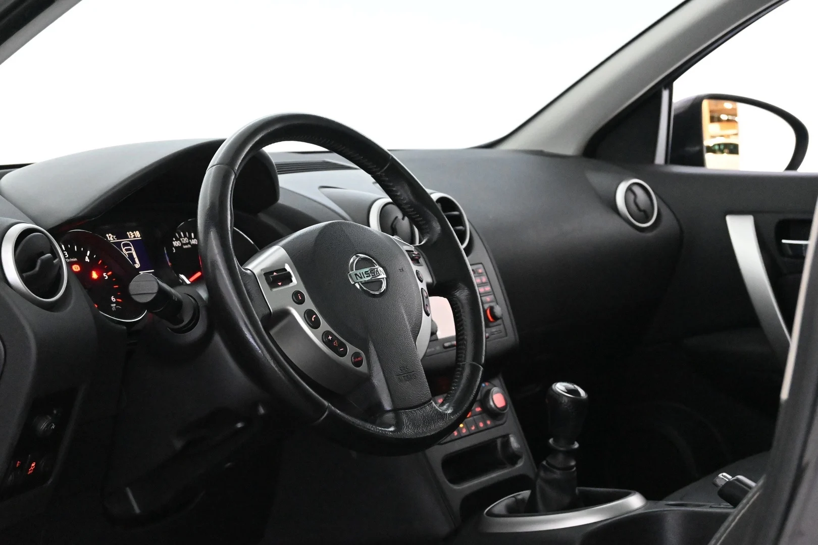 Car Image - 2thabxnbaVmriQvTYjbE8w