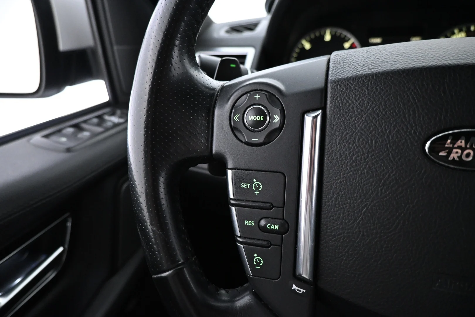 Car Image - 1rQyqZGrpRsGKZQNXO9QXI