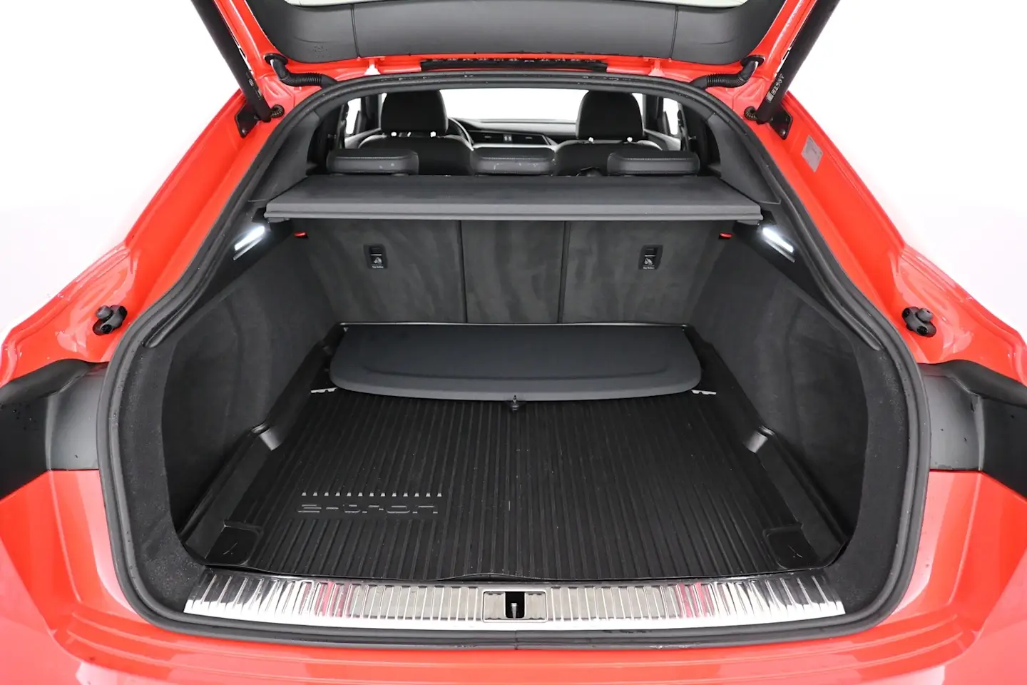 Car Image - 6o3T03baz5iYasDWG9Gsho