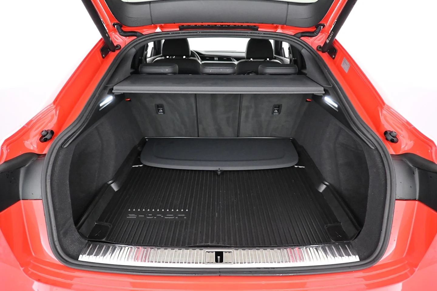 Car Image - 6o3T03baz5iYasDWG9Gsho