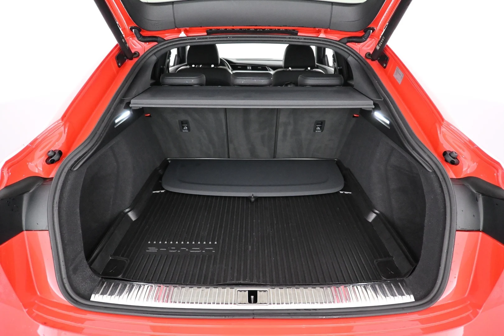 Car Image - 6o3T03baz5iYasDWG9Gsho