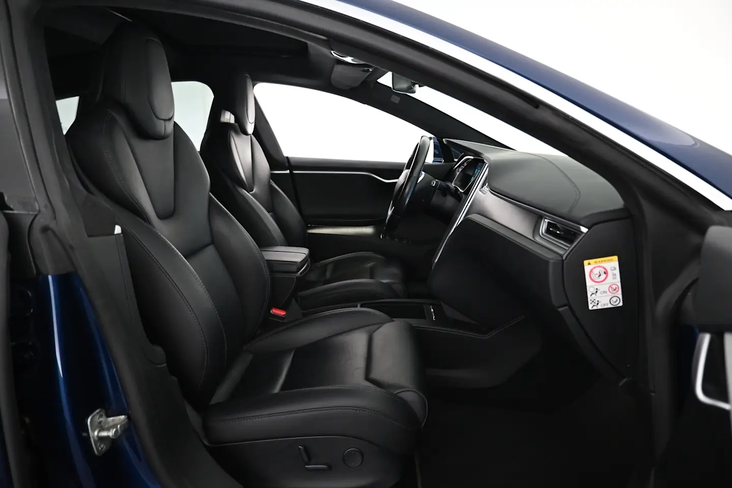 Car Image - 53JyIH5Pwyxyl8RpxQ7bwY