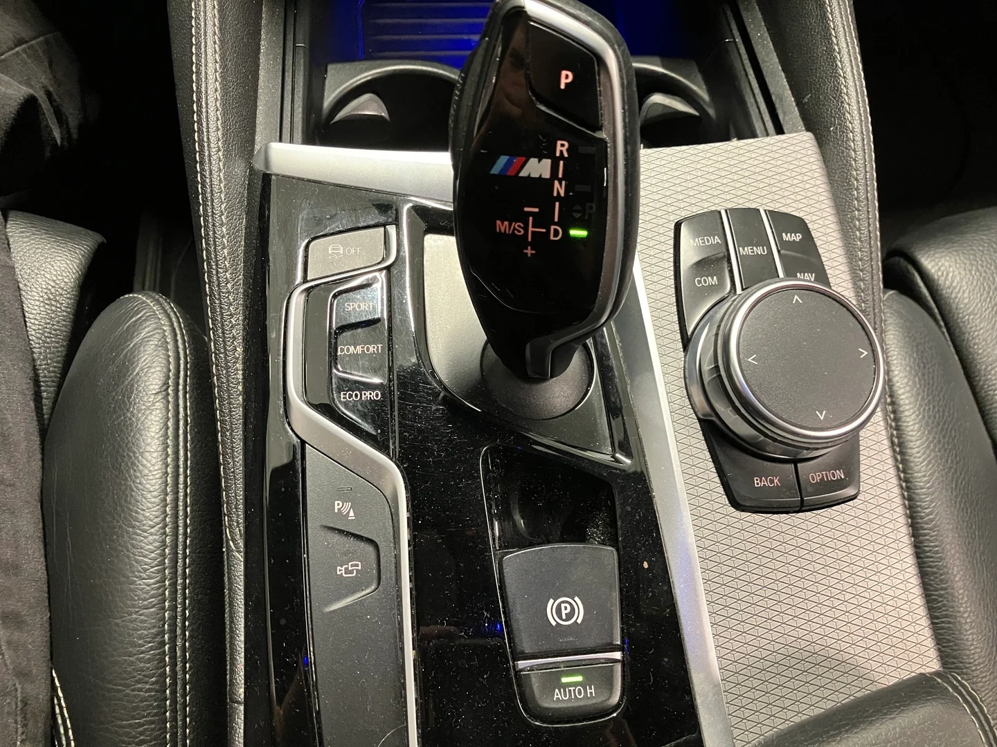 Car Image - 6Qp1o9HJYMB2133SSKP9u8