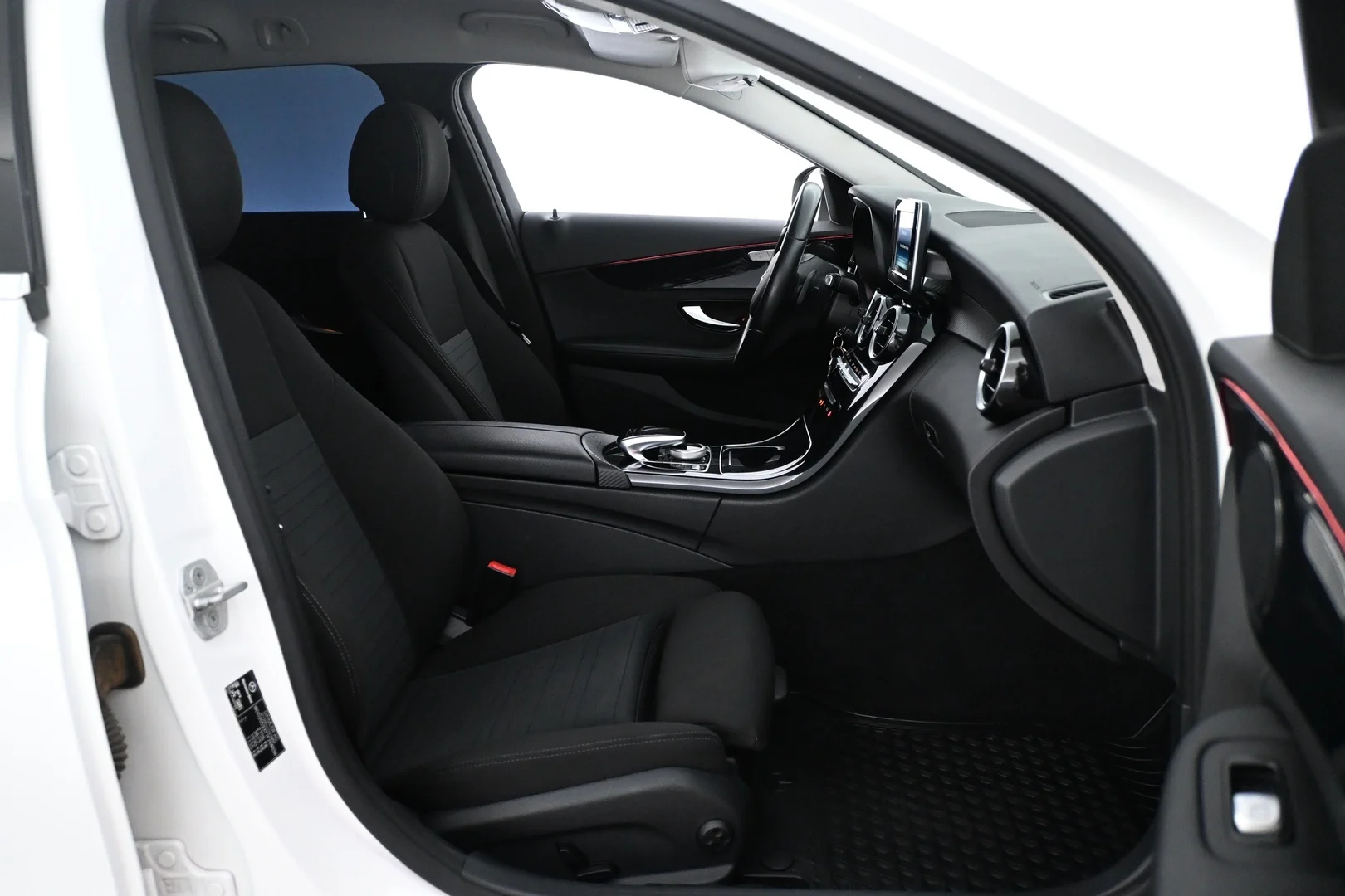 Car Image - 29F2Ml1JerppW0YM3TFuTQ